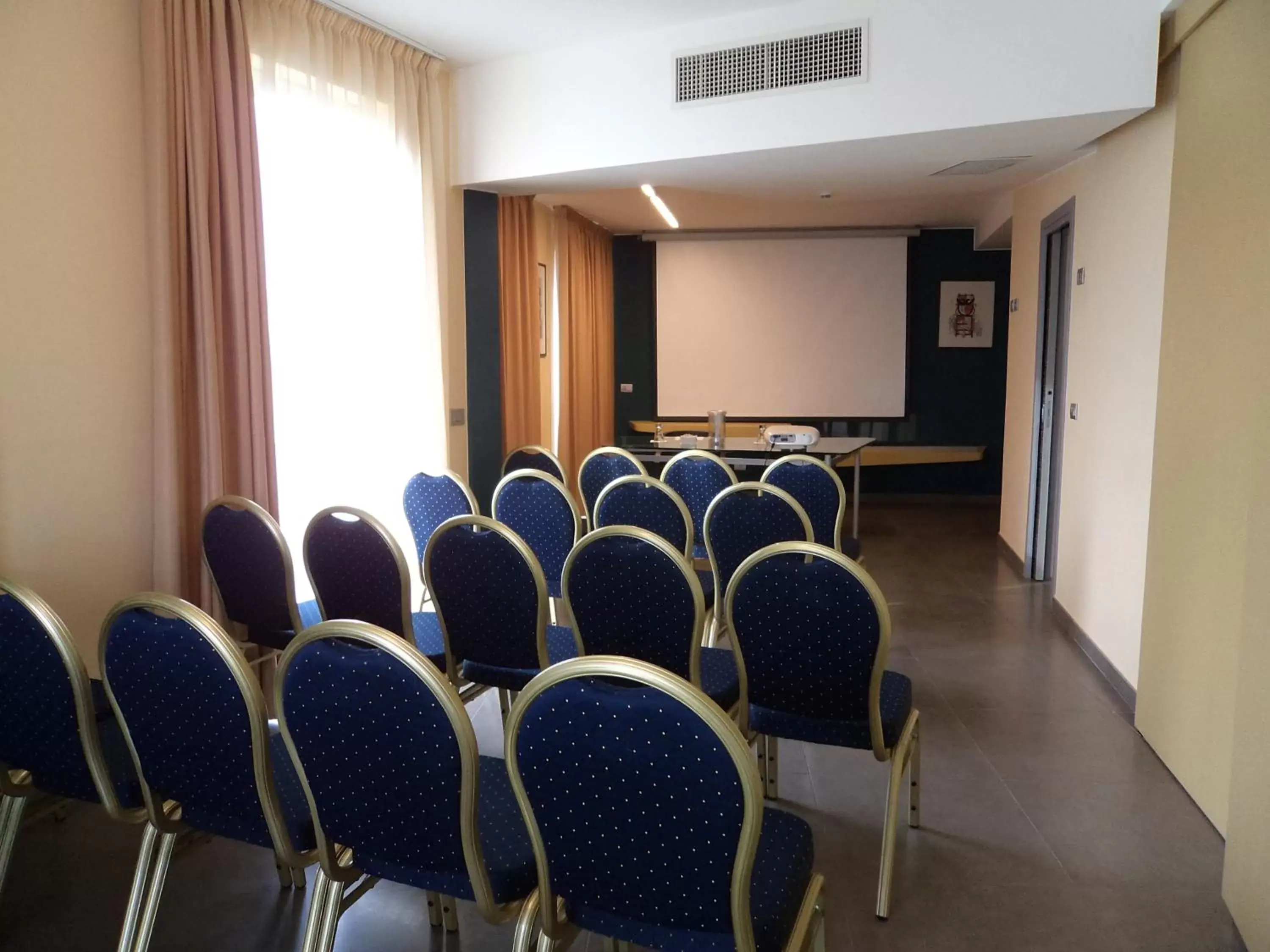 Meeting/conference room in ibis Styles Catania Acireale