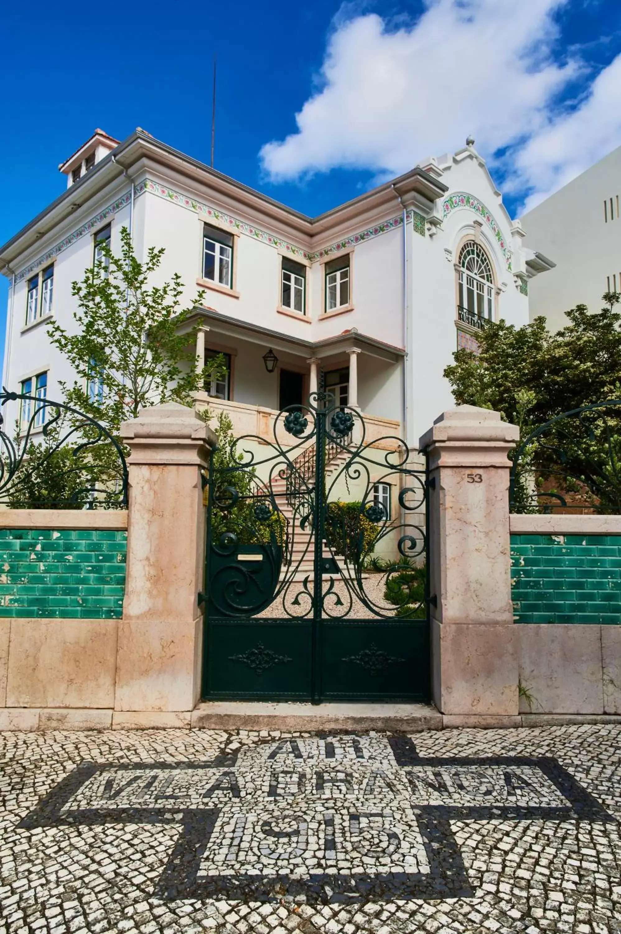 Facade/entrance, Property Building in Vila Branca Guesthouse - Palacete