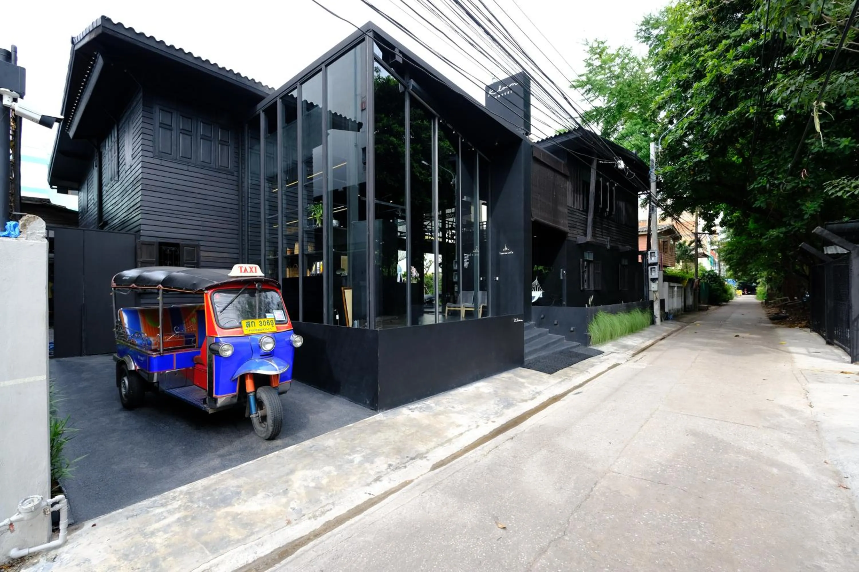 Facade/entrance in Kloem Hostel