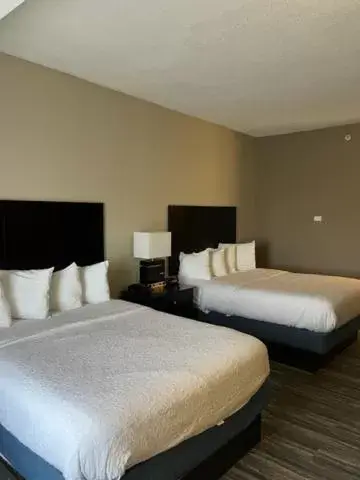 Bedroom, Bed in Comfort Inn & Suites