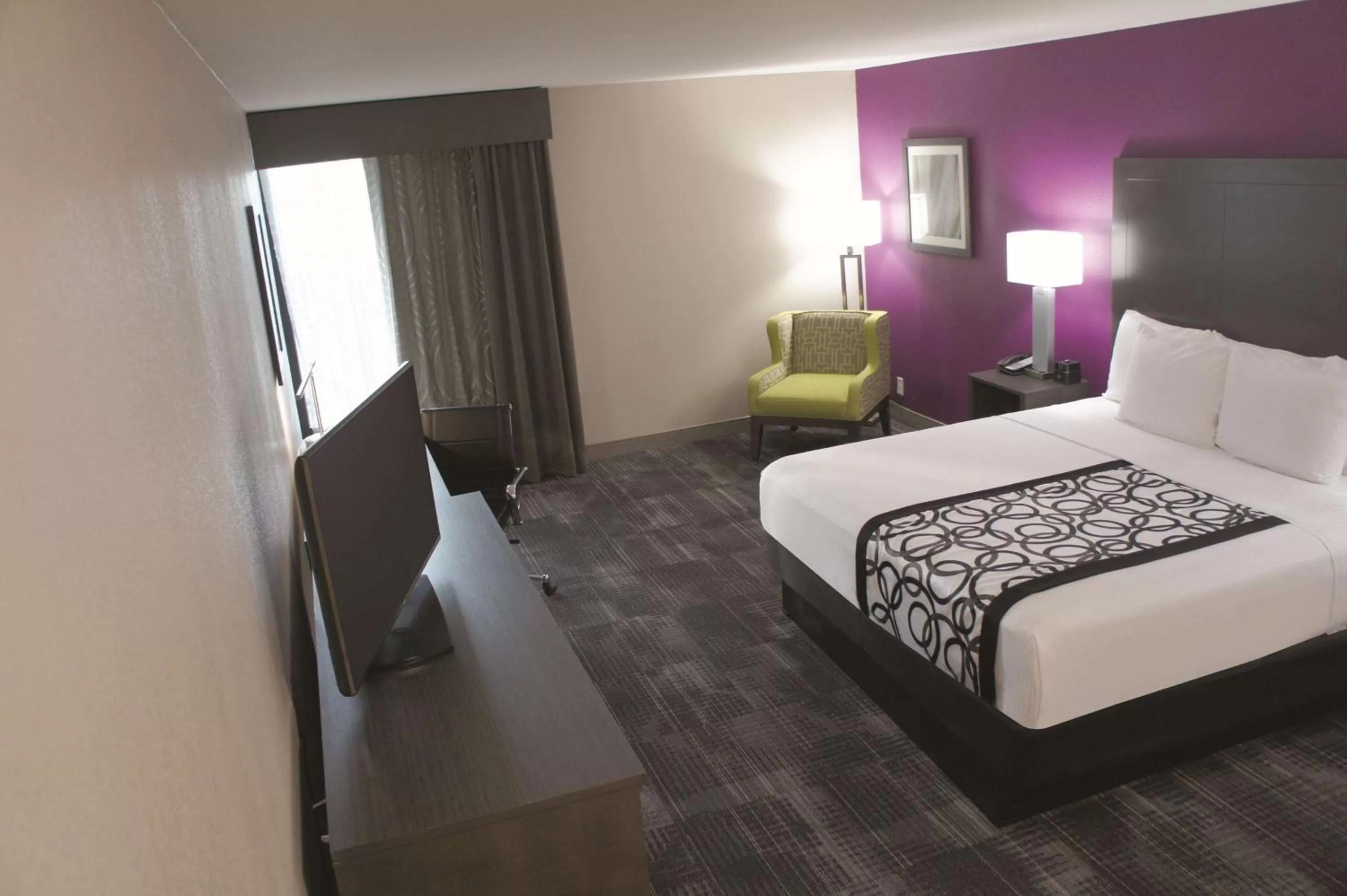 Bed in La Quinta by Wyndham Columbus MS