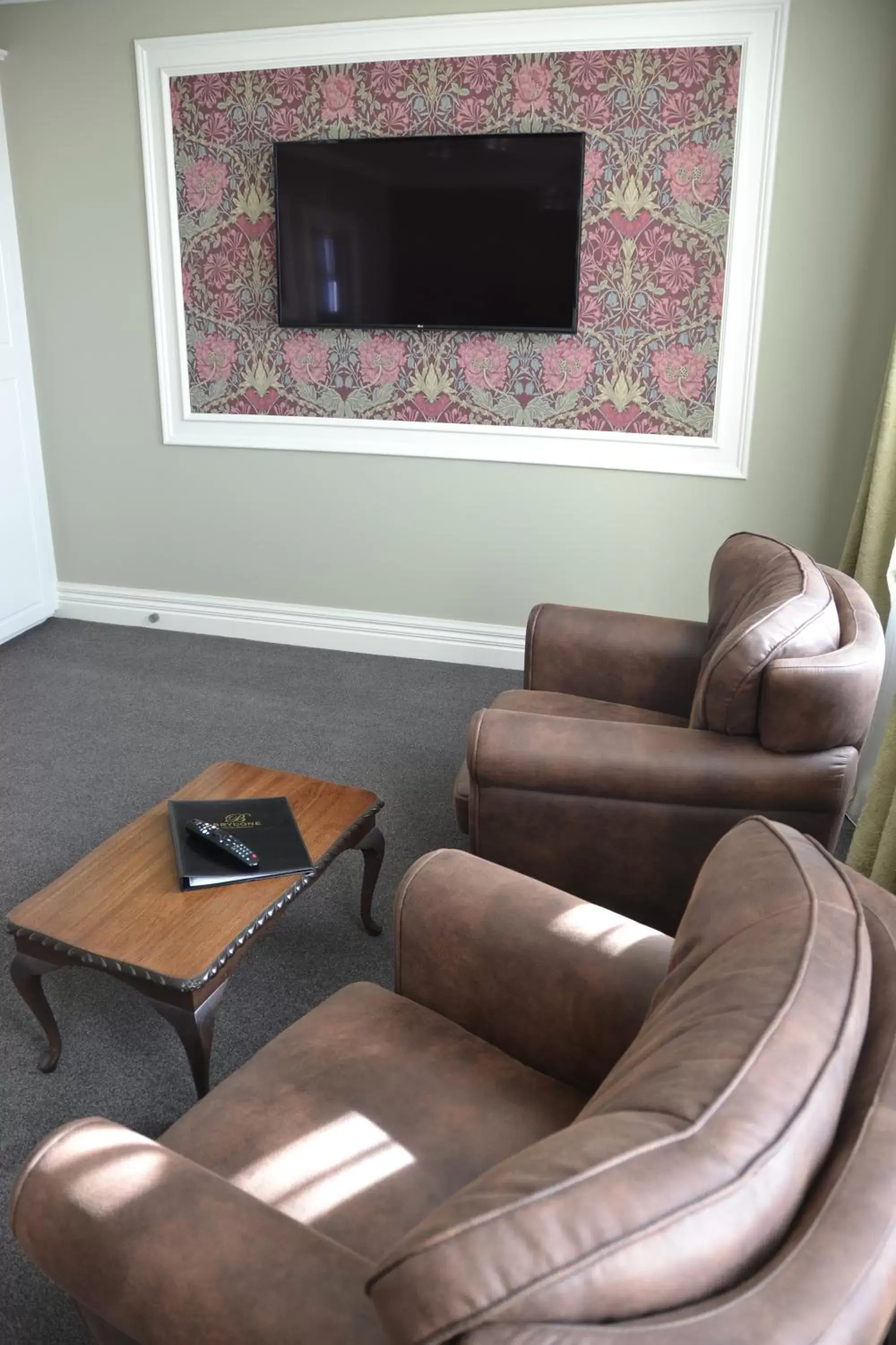 Seating Area in Brydone Hotel Oamaru