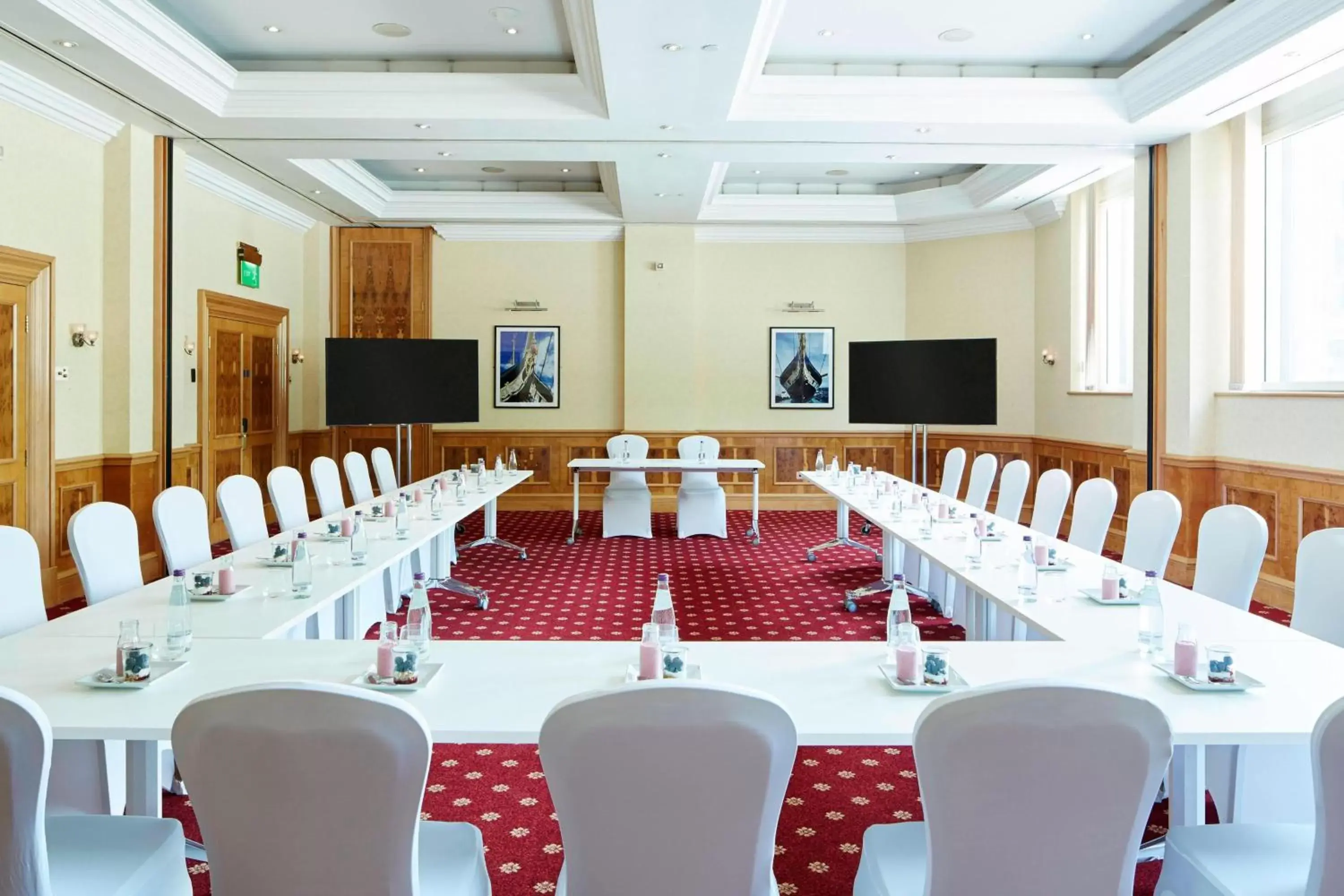 Meeting/conference room in Delta Hotels by Marriott Bristol City Centre