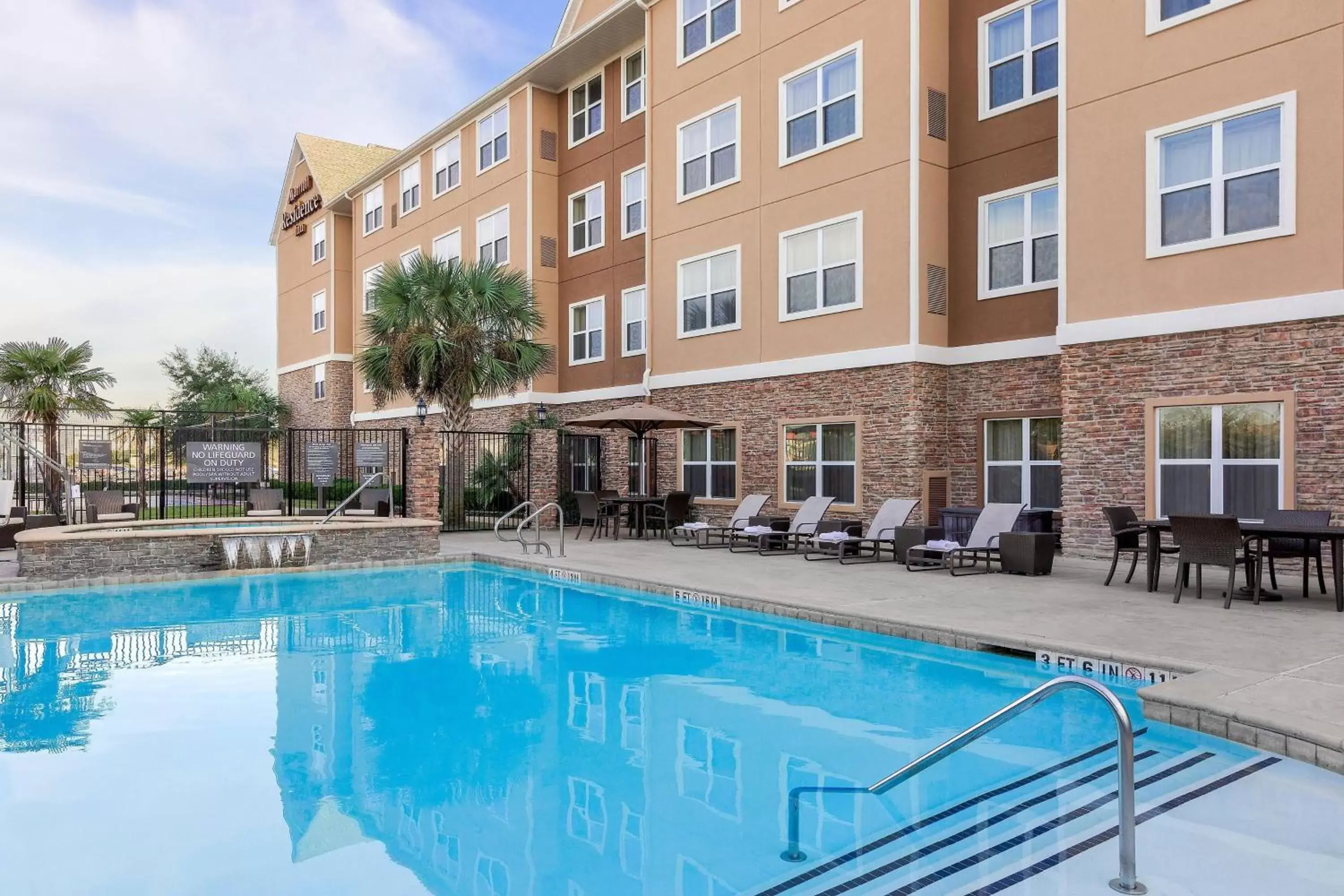 Swimming Pool in Residence Inn by Marriott Houston Katy Mills