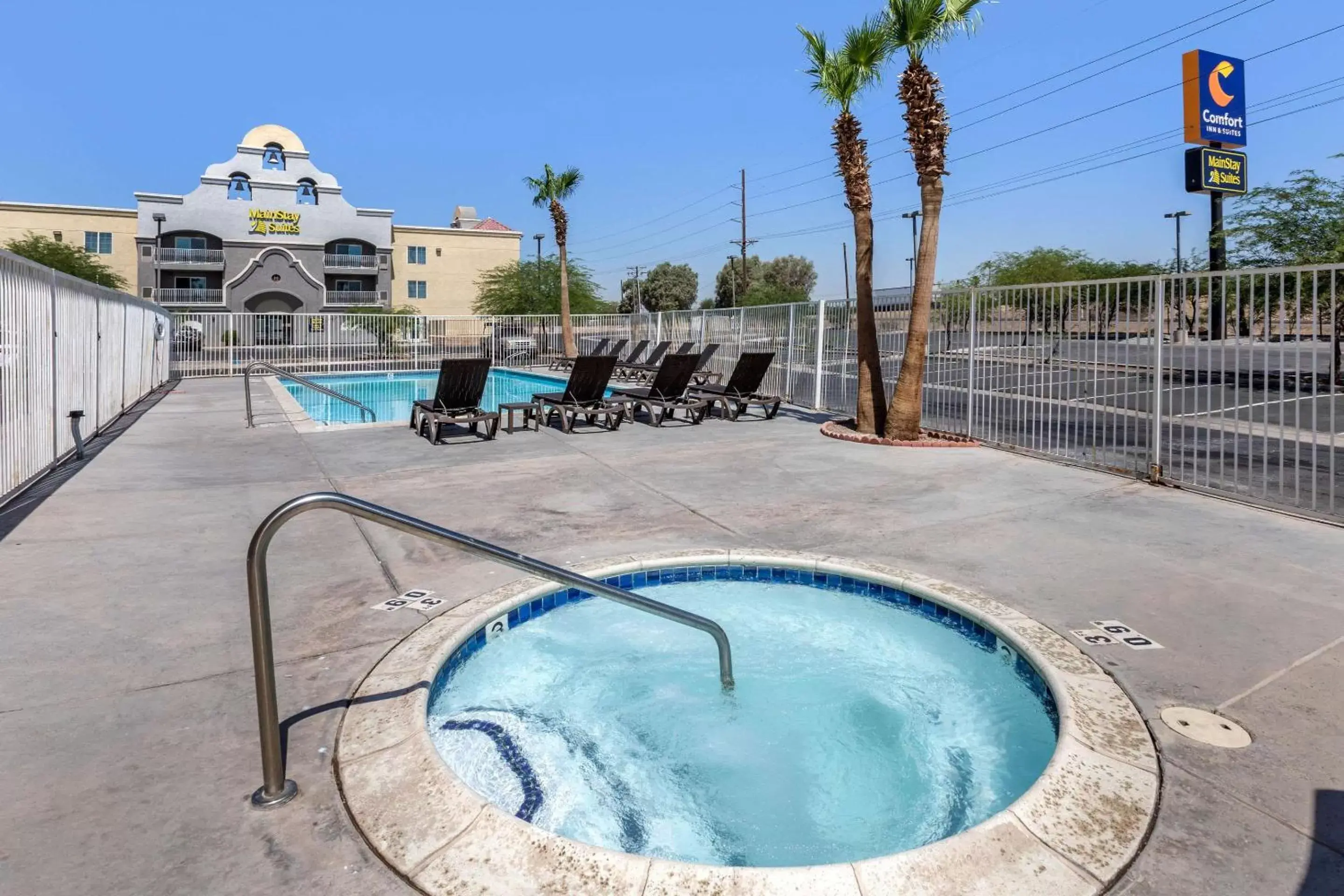 On site, Swimming Pool in Comfort Inn & Suites El Centro I-8