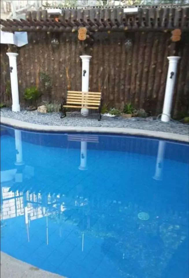 Swimming Pool in Coron Bancuang Mansion