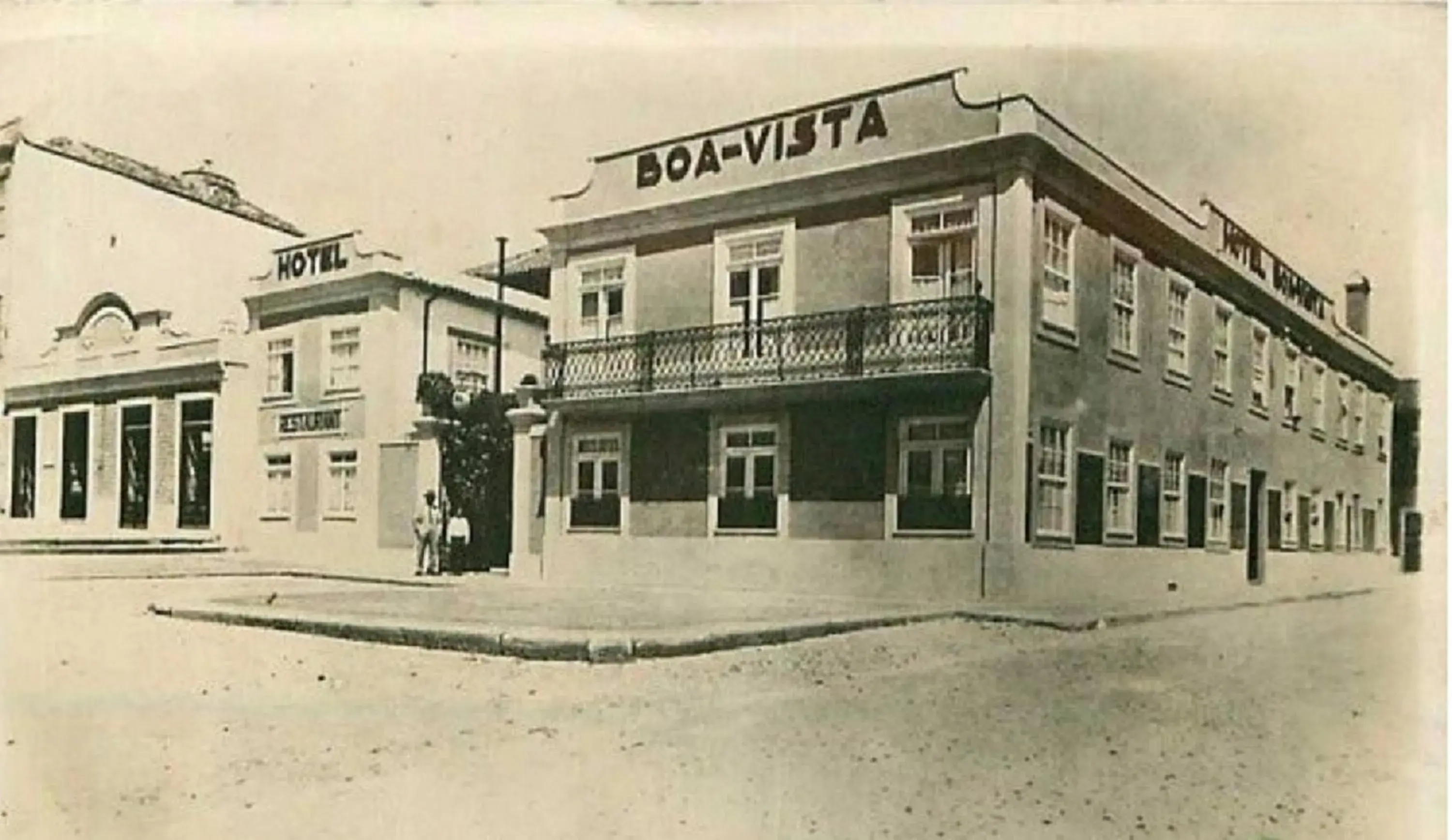 Facade/entrance, Property Building in Hotel Boa - Vista