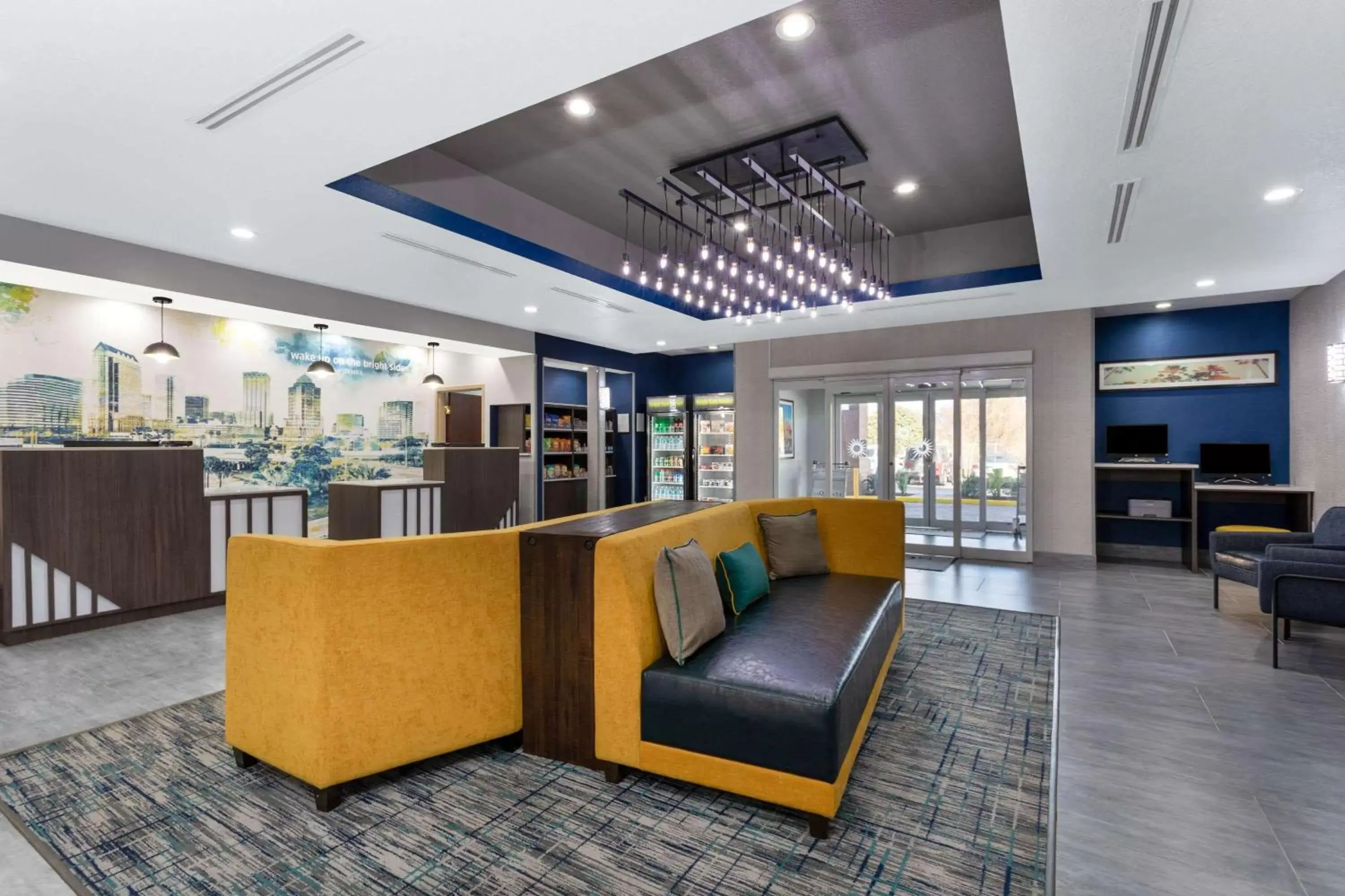 Lobby or reception, Lobby/Reception in La Quinta by Wyndham Tampa Central