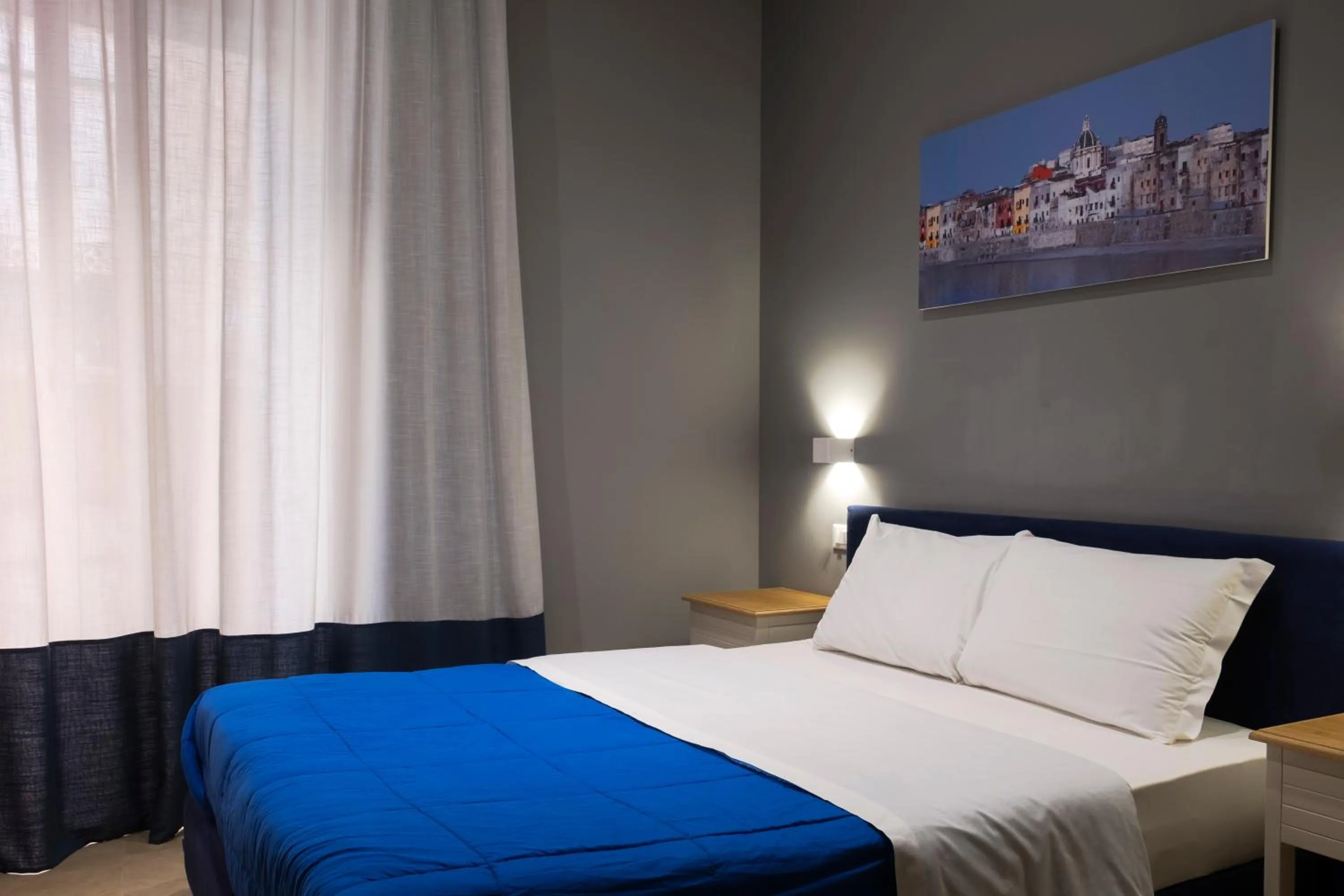 Bed in ZIBIBBO SUITES & ROOMS - Aparthotel in Centro Storico a Trapani