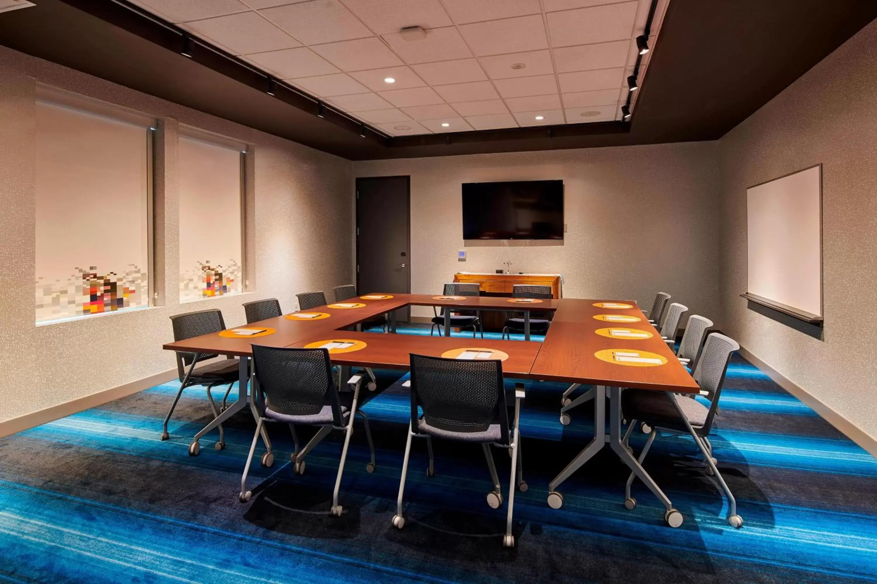 Meeting/conference room in Aloft Cleveland Airport