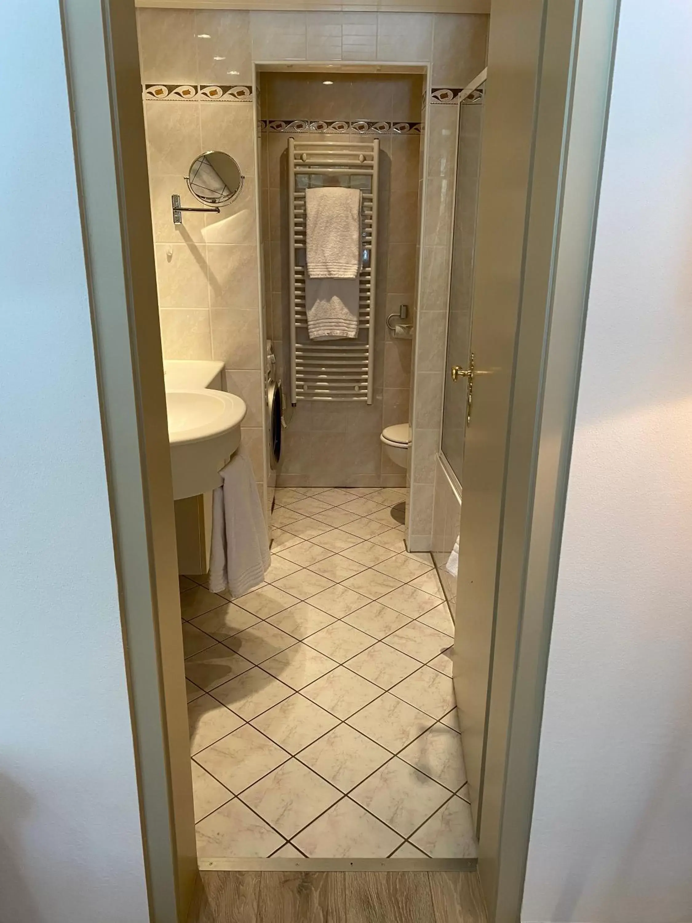 Bathroom in Hotel Europa St. Moritz