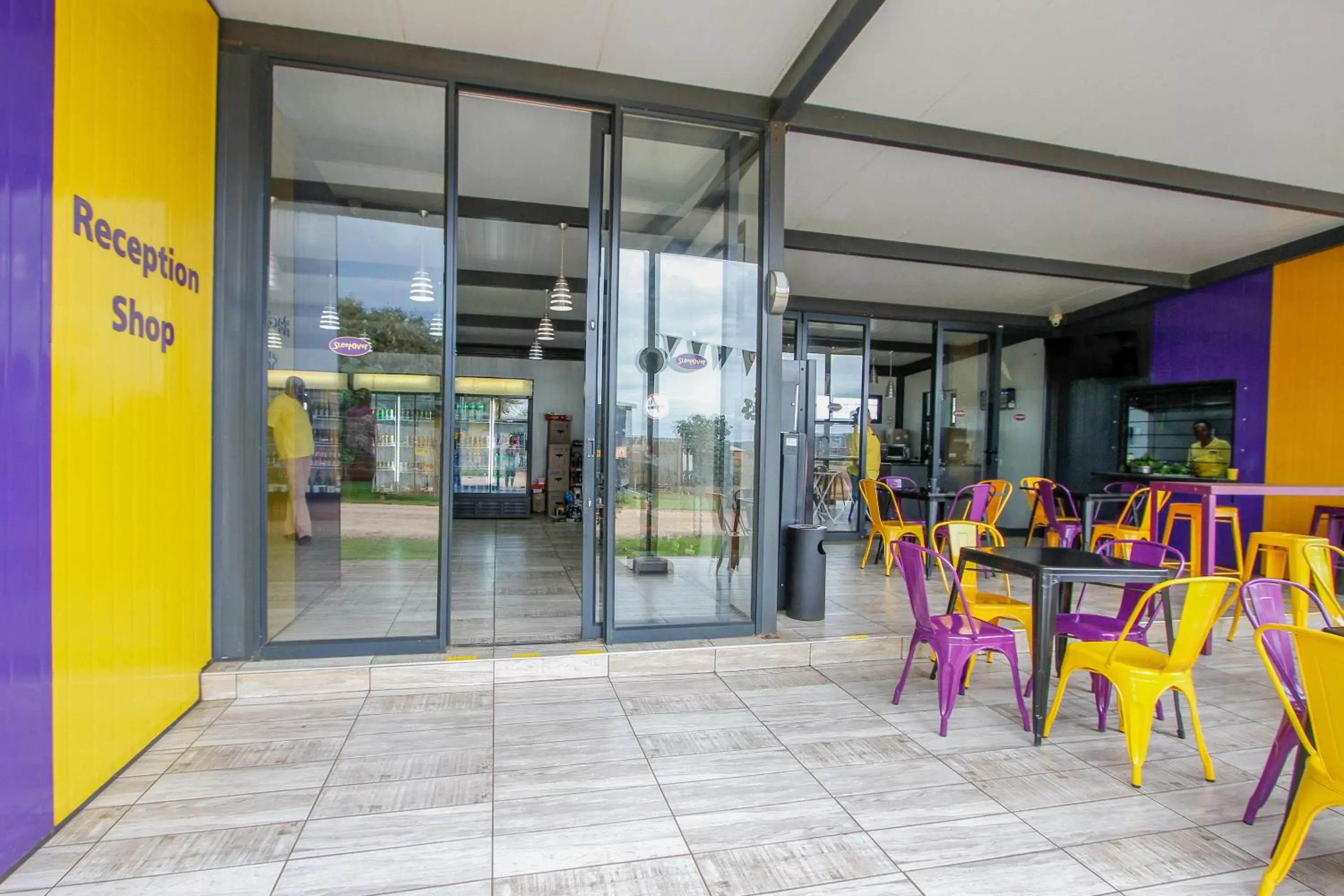 Lobby or reception in SleepOver Komatipoort Lobby or reception in SleepOver Komatipoort