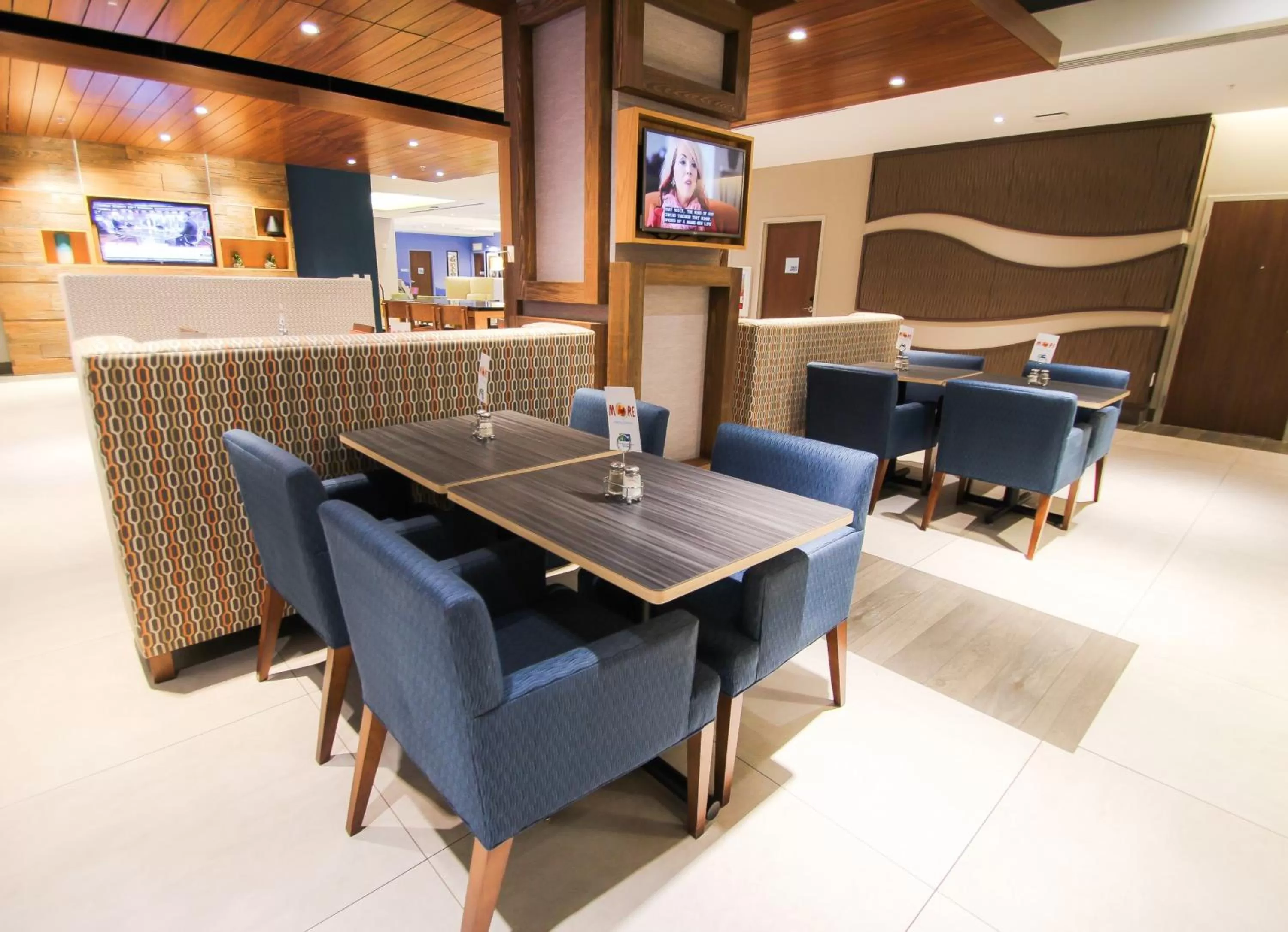 Breakfast in Holiday Inn Express & Suites Miami Airport East by IHG