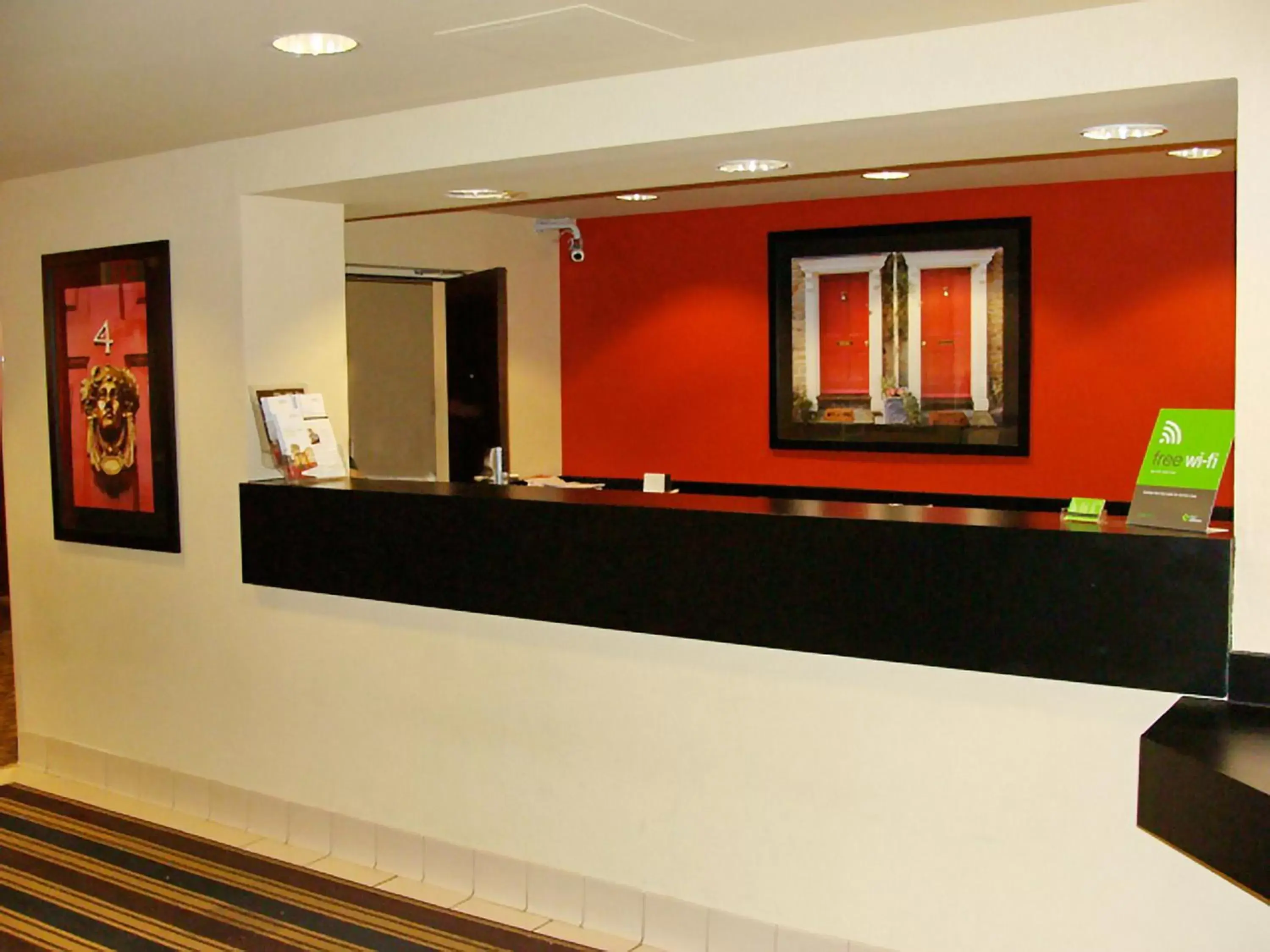 Lobby or reception in Extended Stay America Suites - Princeton - South Brunswick Lobby or reception in Extended Stay America Suites - Princeton - South Brunswick