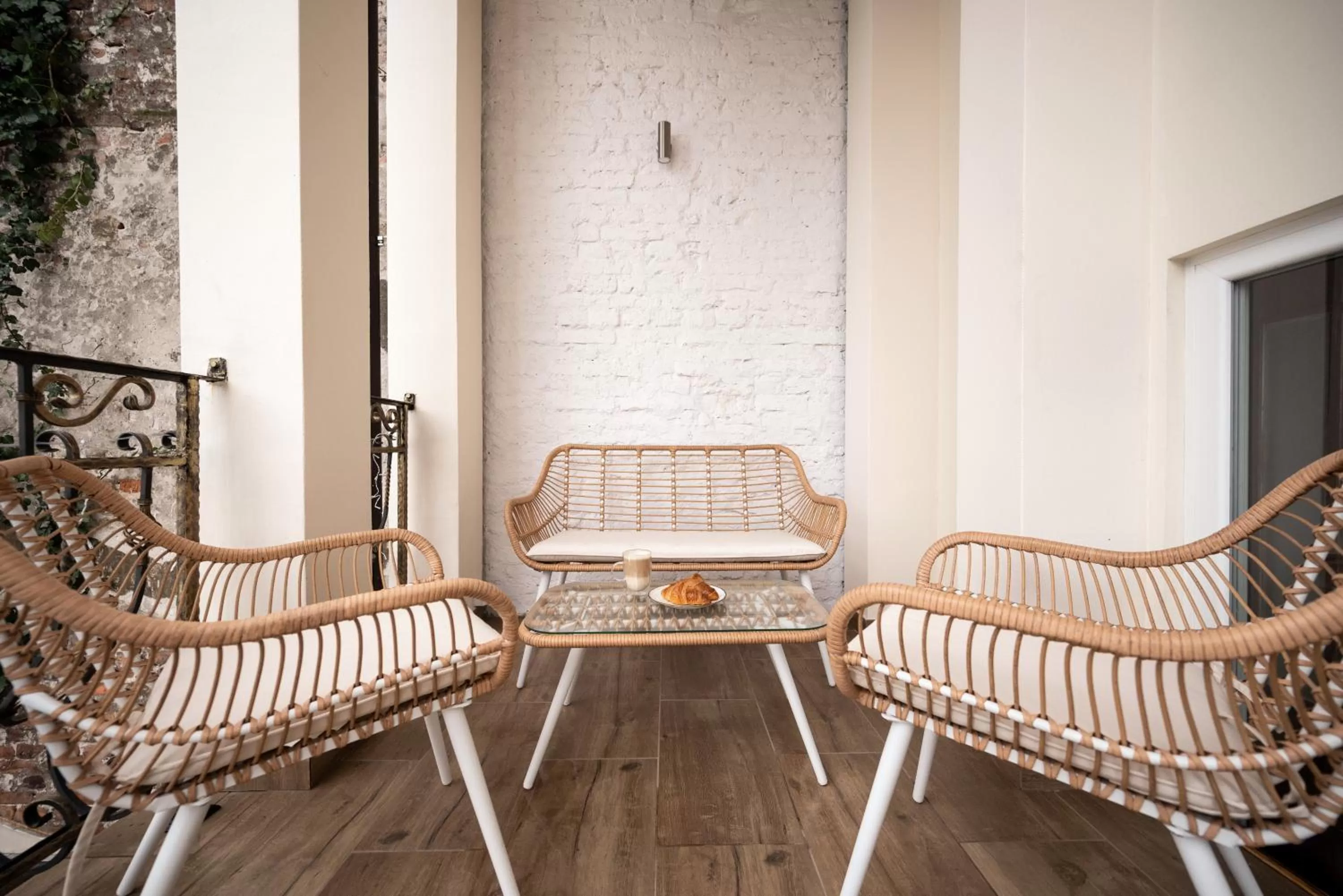 Balcony/Terrace in Hive Family House