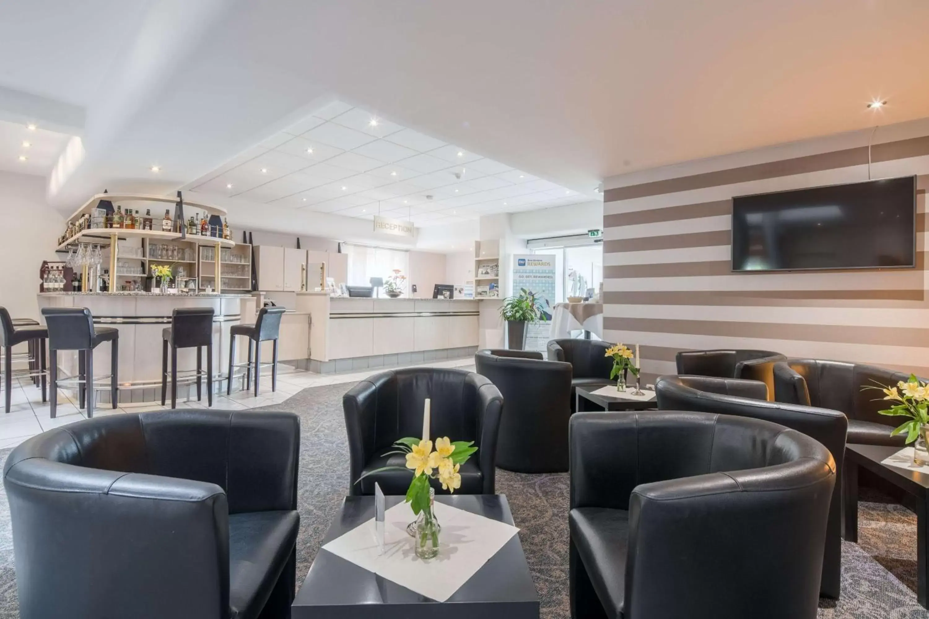 Lobby or reception, Lounge/Bar in Best Western Hotel Helmstedt am Lappwald