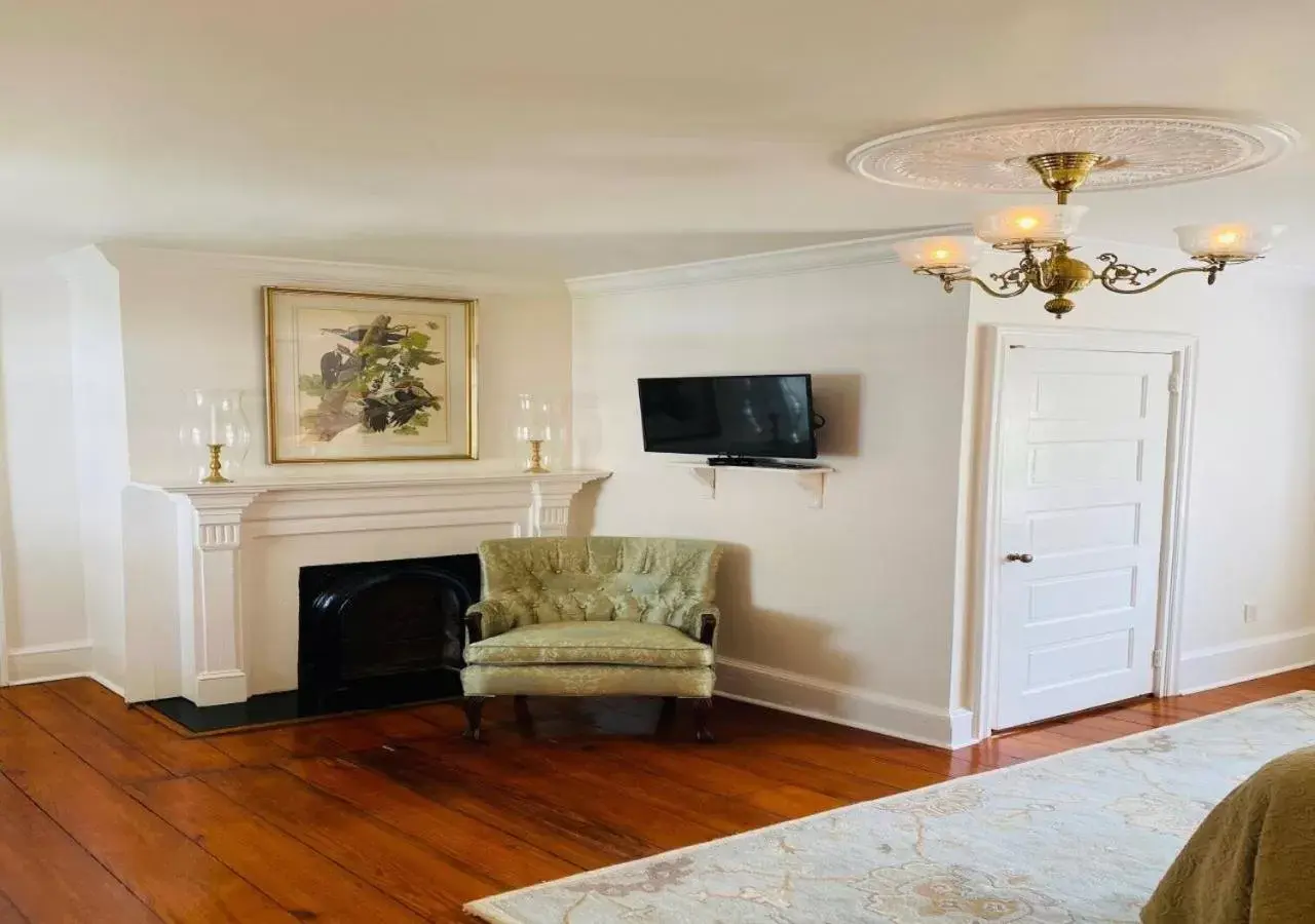 Seating Area in Linden - A Historic Bed and Breakfast