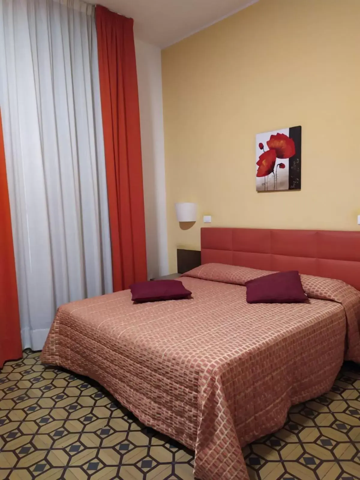 Bedroom, Bed in Moonlight Hotel&Suites