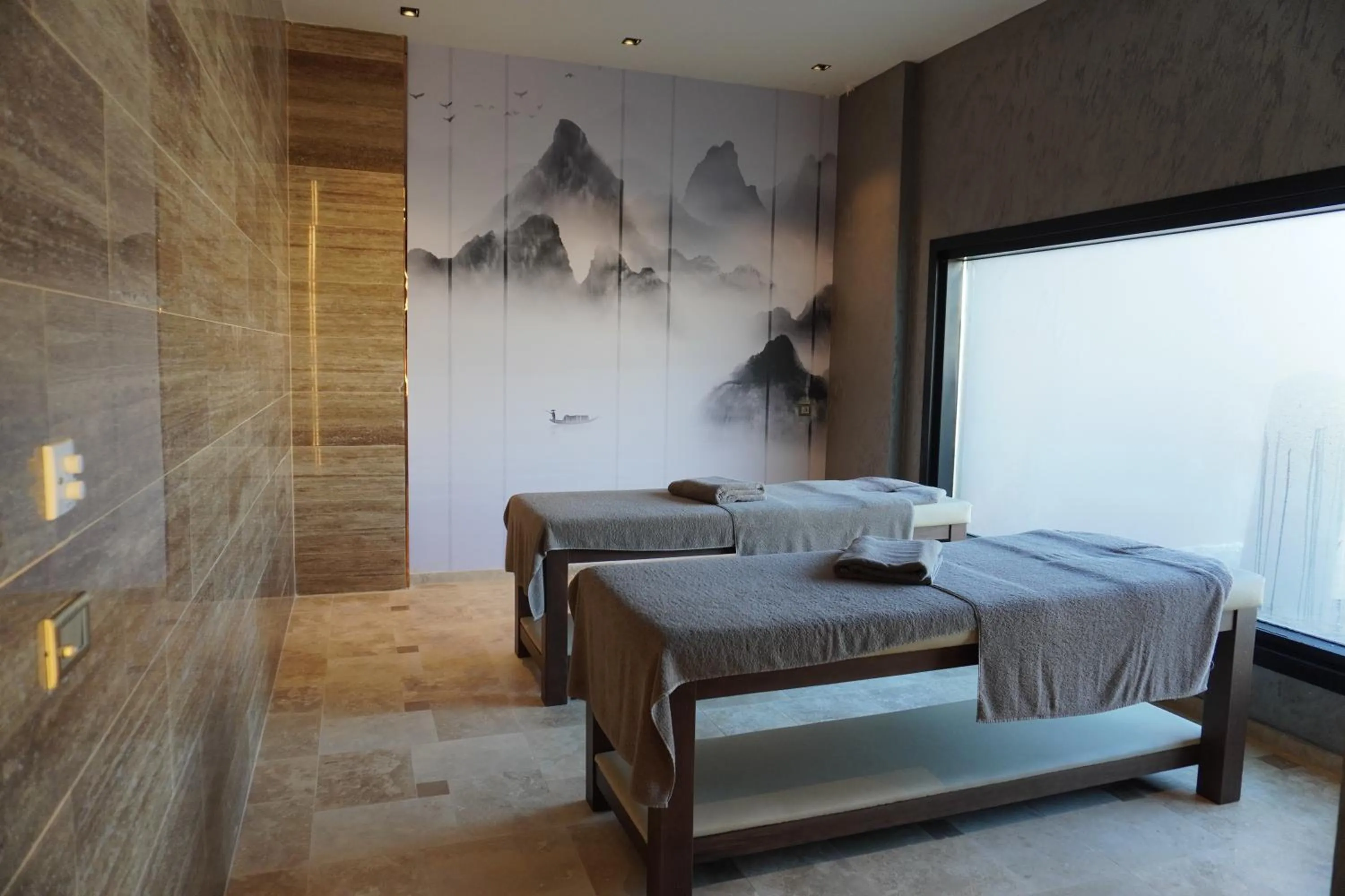 Massage, Bed in Anadolu Hotels Esenboga Thermal