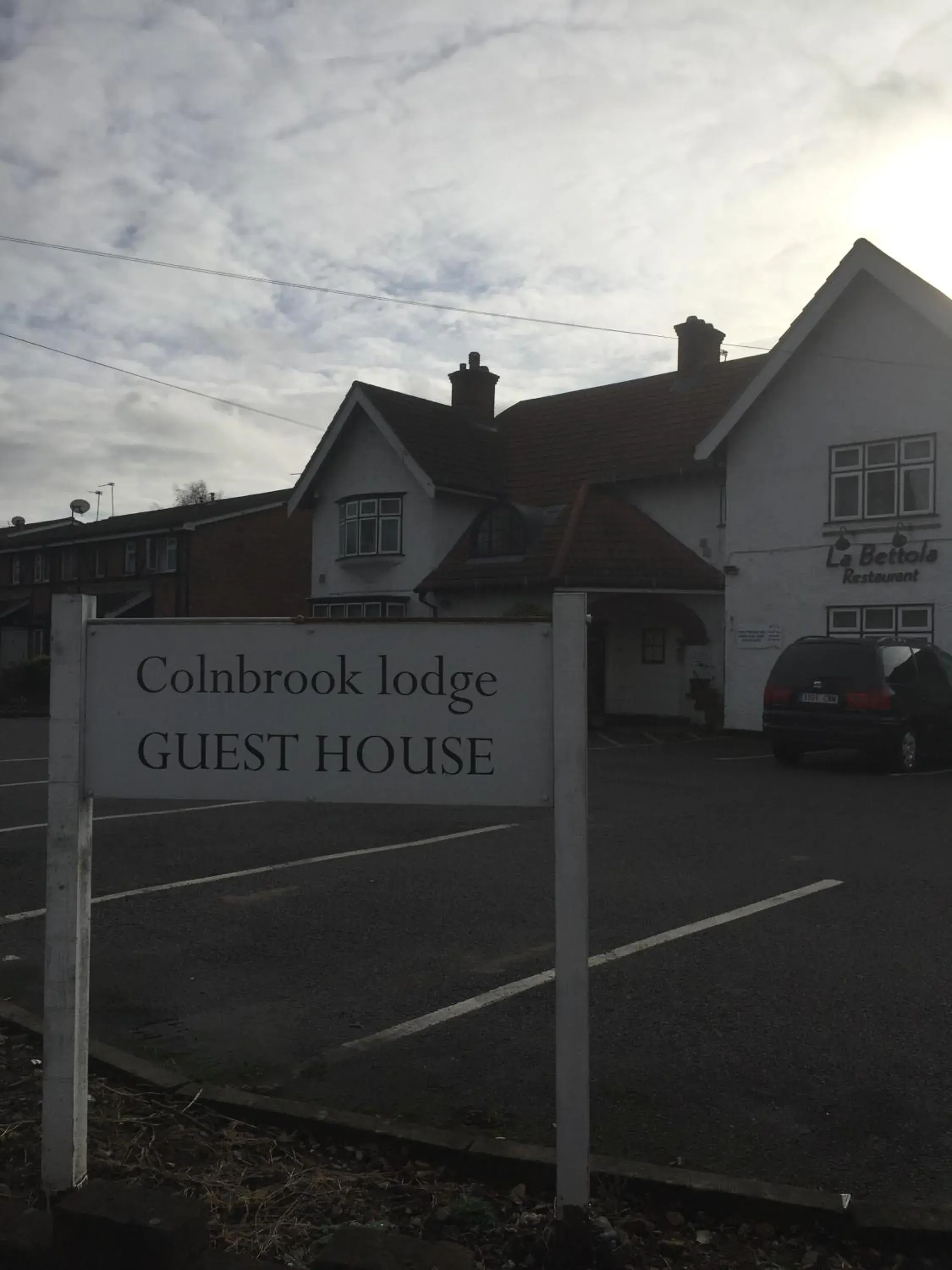 Facade/entrance, Property Building in Colnbrook Lodge Guest House