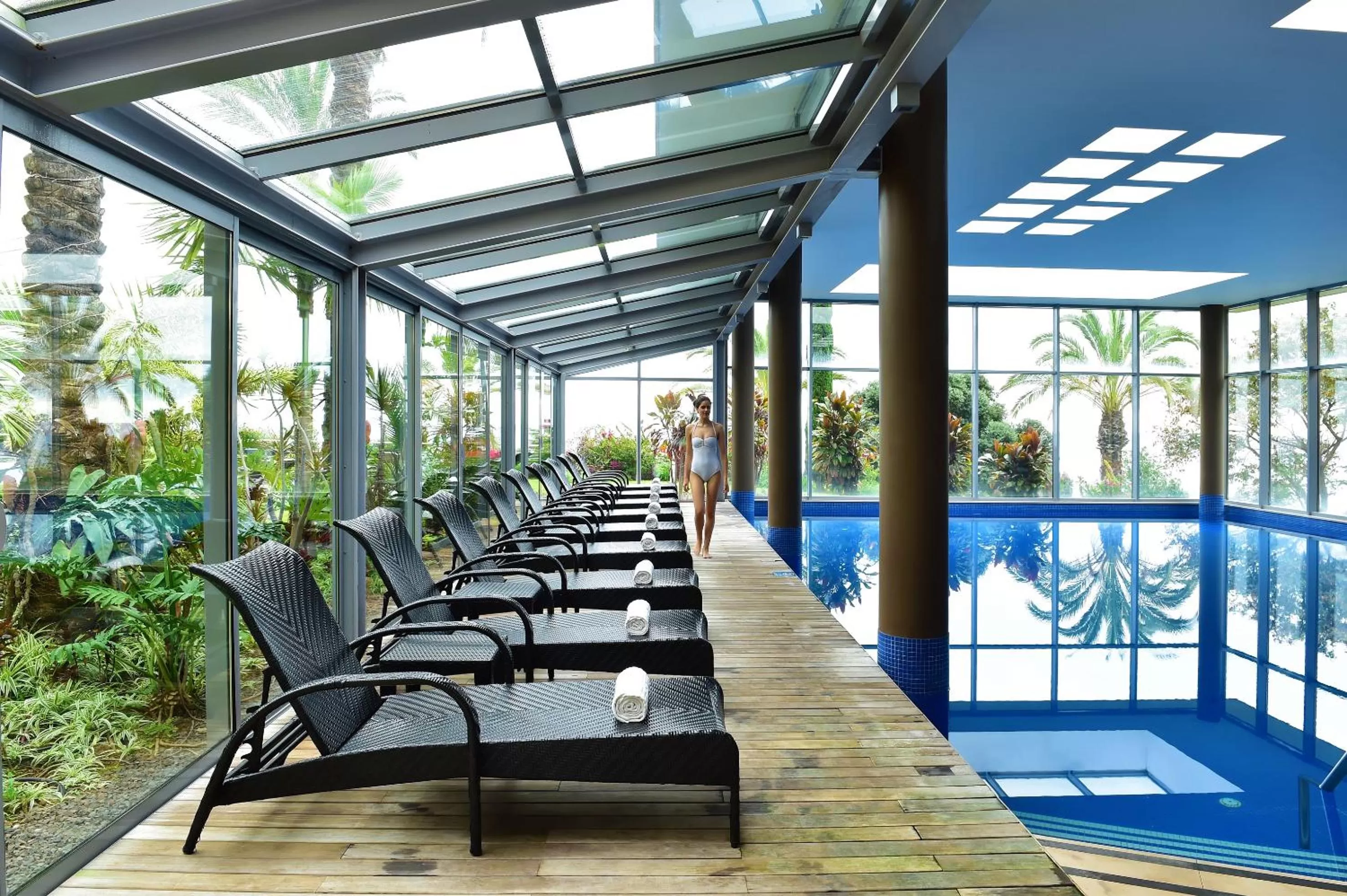 Swimming pool in Pestana Promenade Ocean Resort Hotel