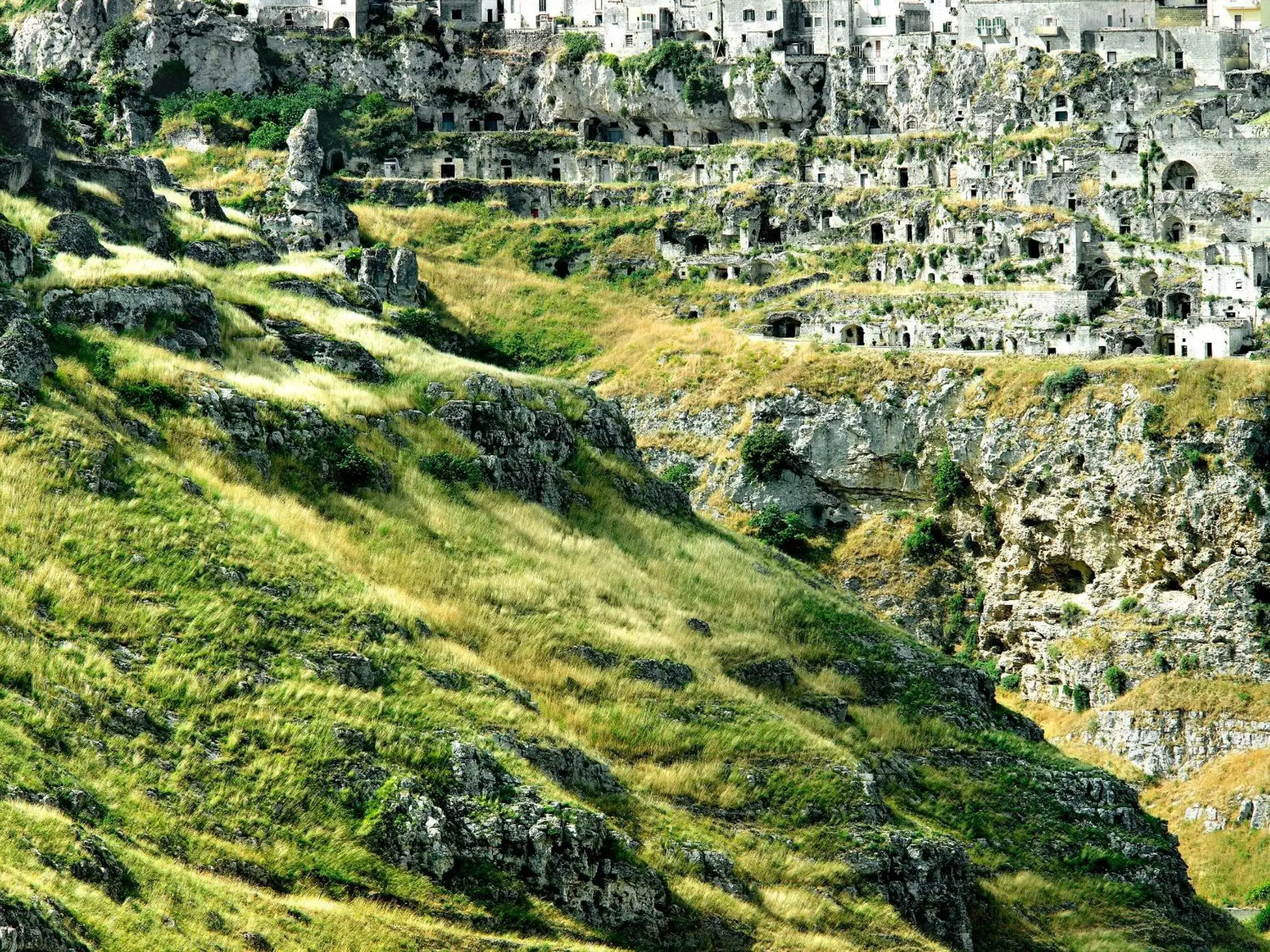 Area and facilities, Natural Landscape in Sextantio Le Grotte Della Civita