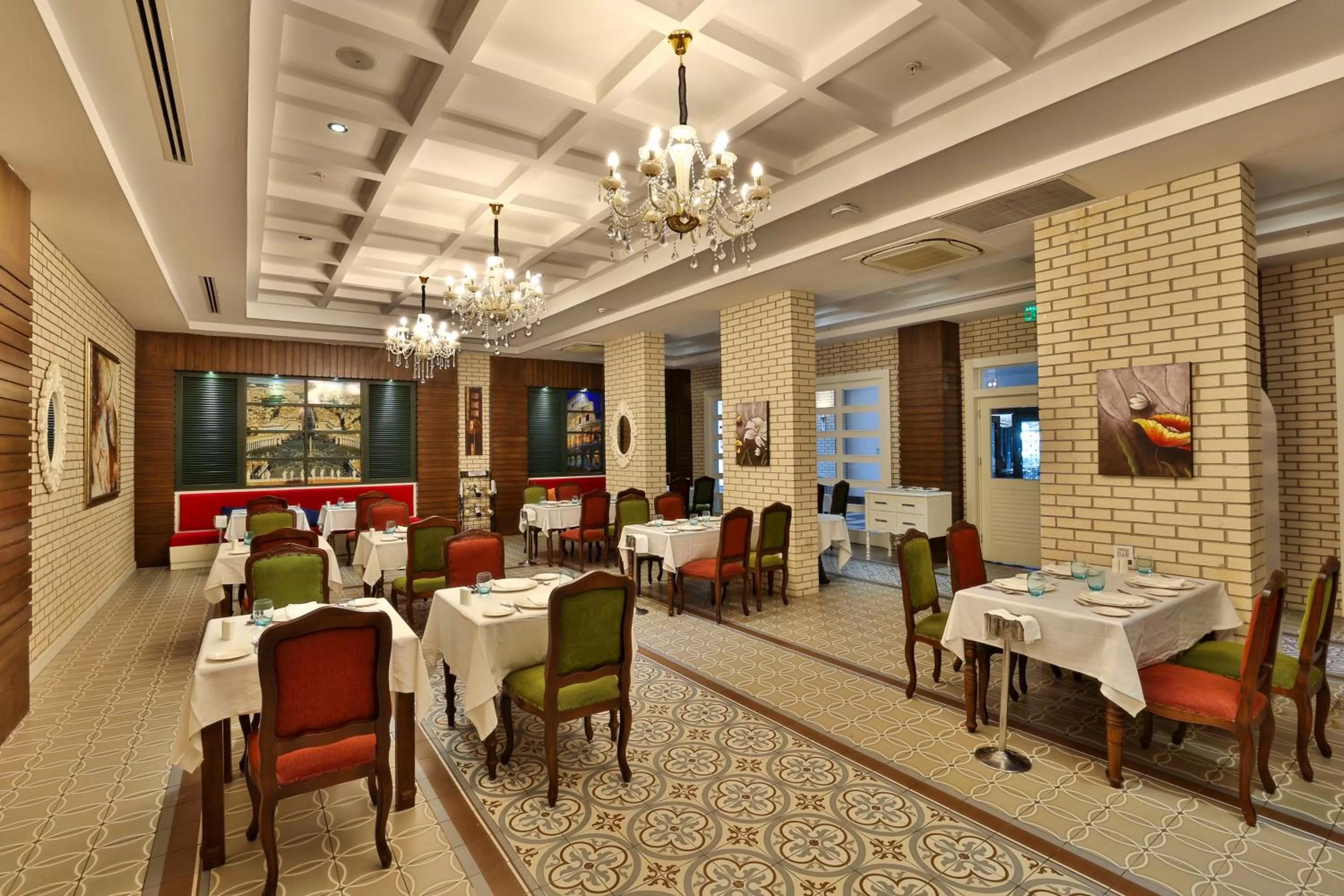 Dining area in Crystal Waterworld Aqua Collection - Ultimate All Inclusive