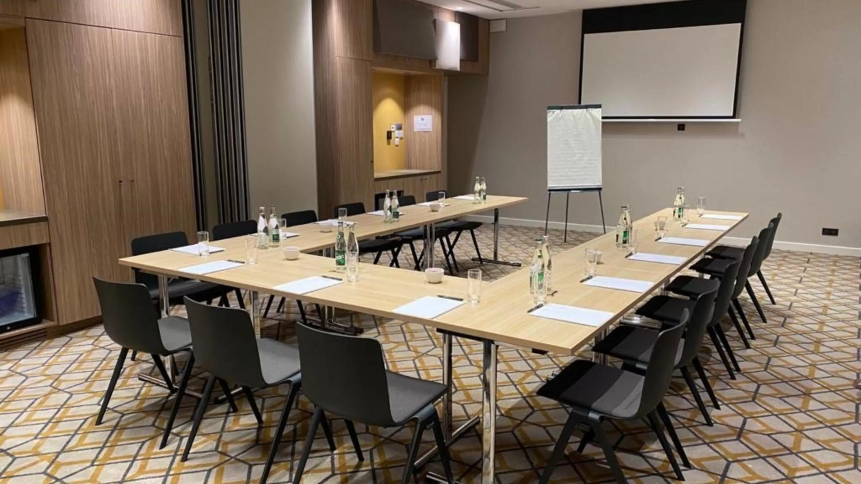 Meeting/conference room in Crowne Plaza - Nice - Grand Arenas by IHG