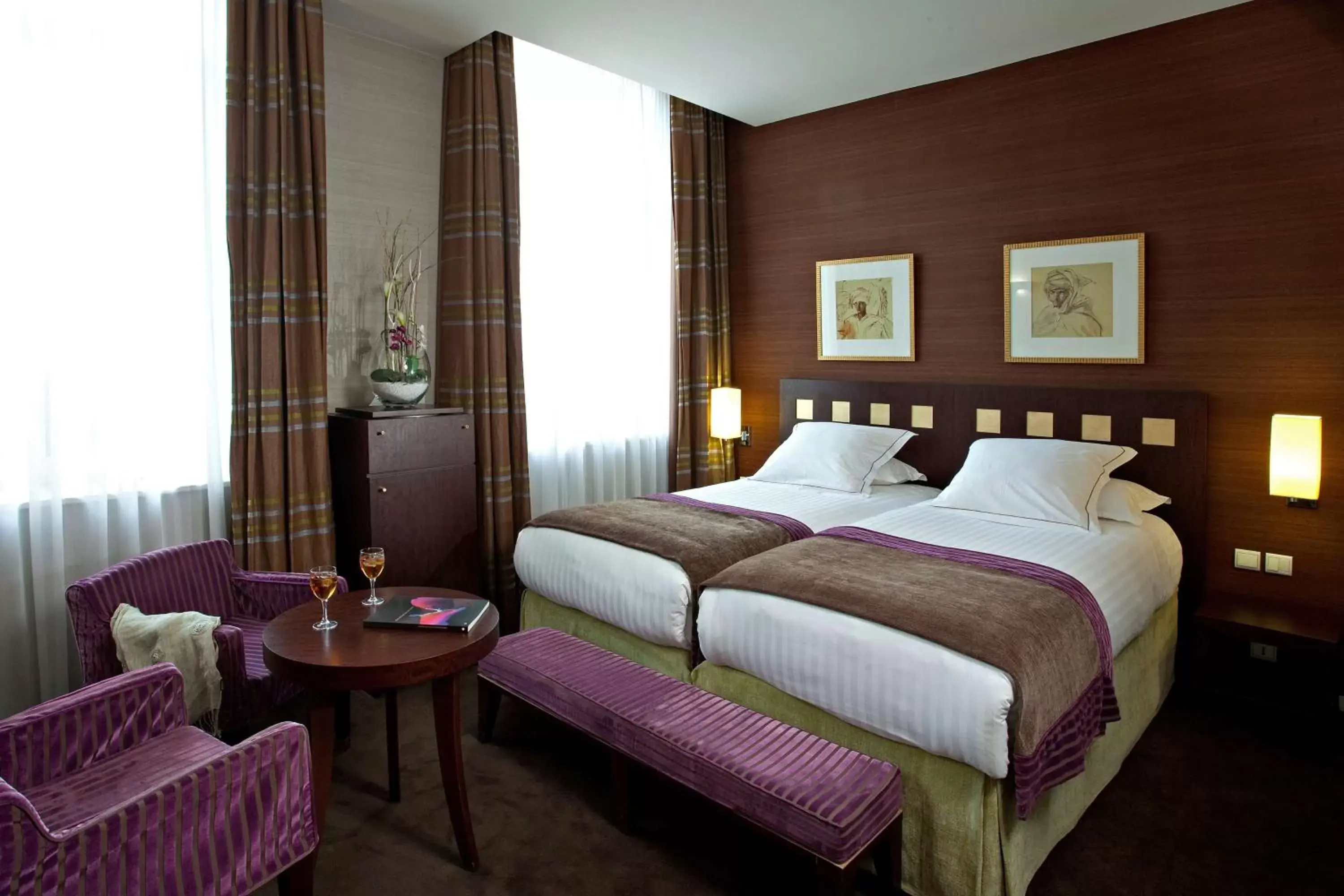 Photo of the whole room, Bed in Best Western Plus Crystal, Hotel & Spa