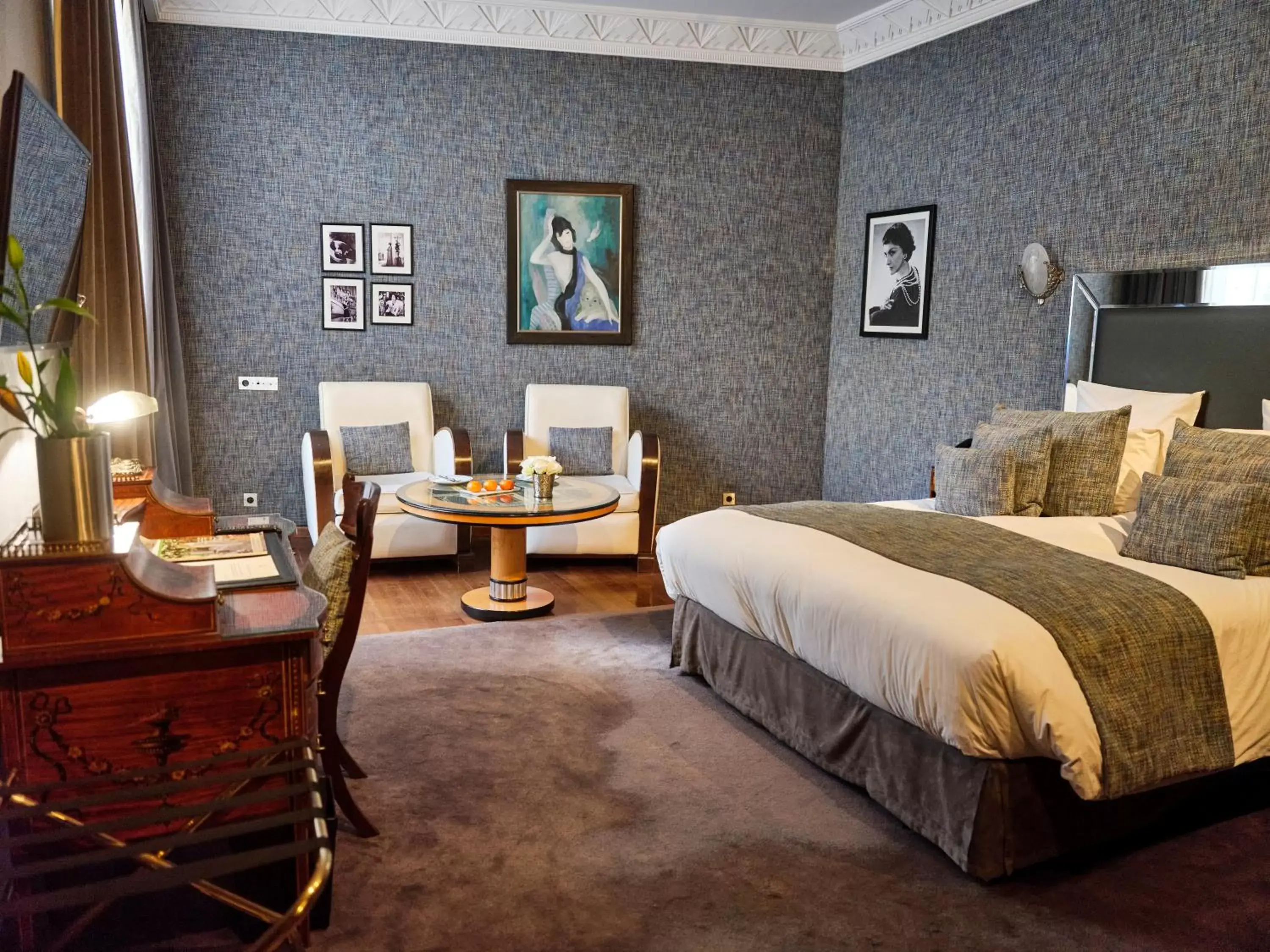 Bed in Hôtel particulier Le DOGE - Relais & Châteaux