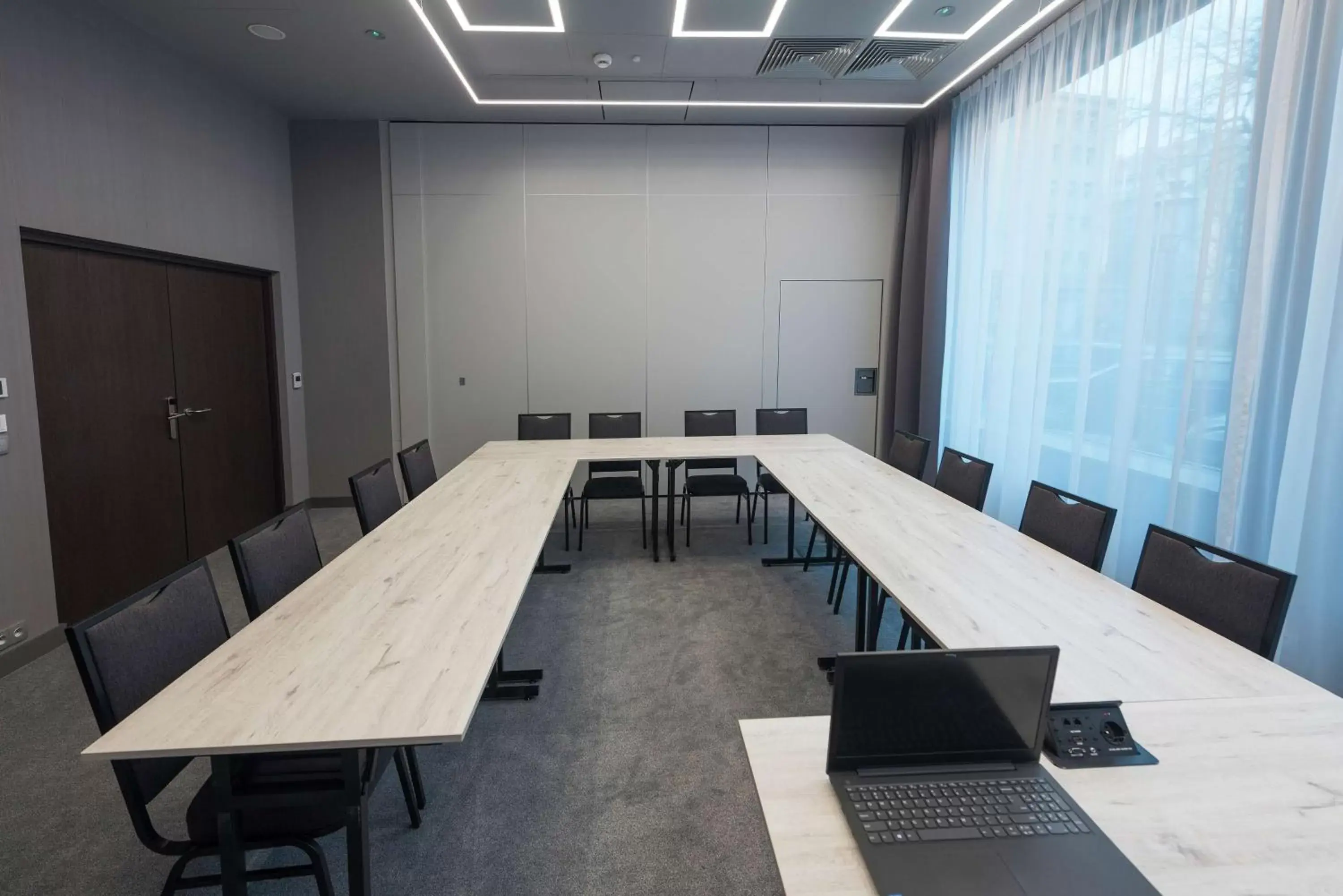 Meeting/conference room in Hampton By Hilton Poznan Old Town