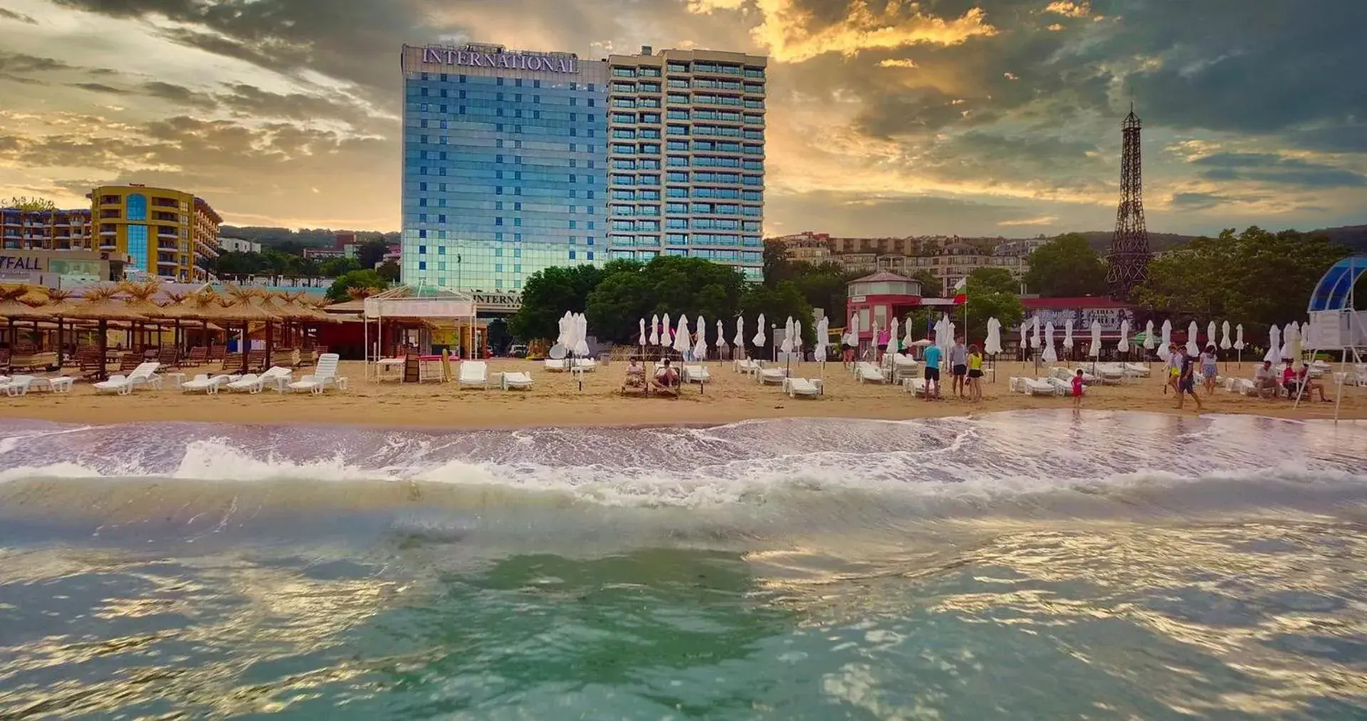 Beach in International Hotel Casino & Tower Suites
