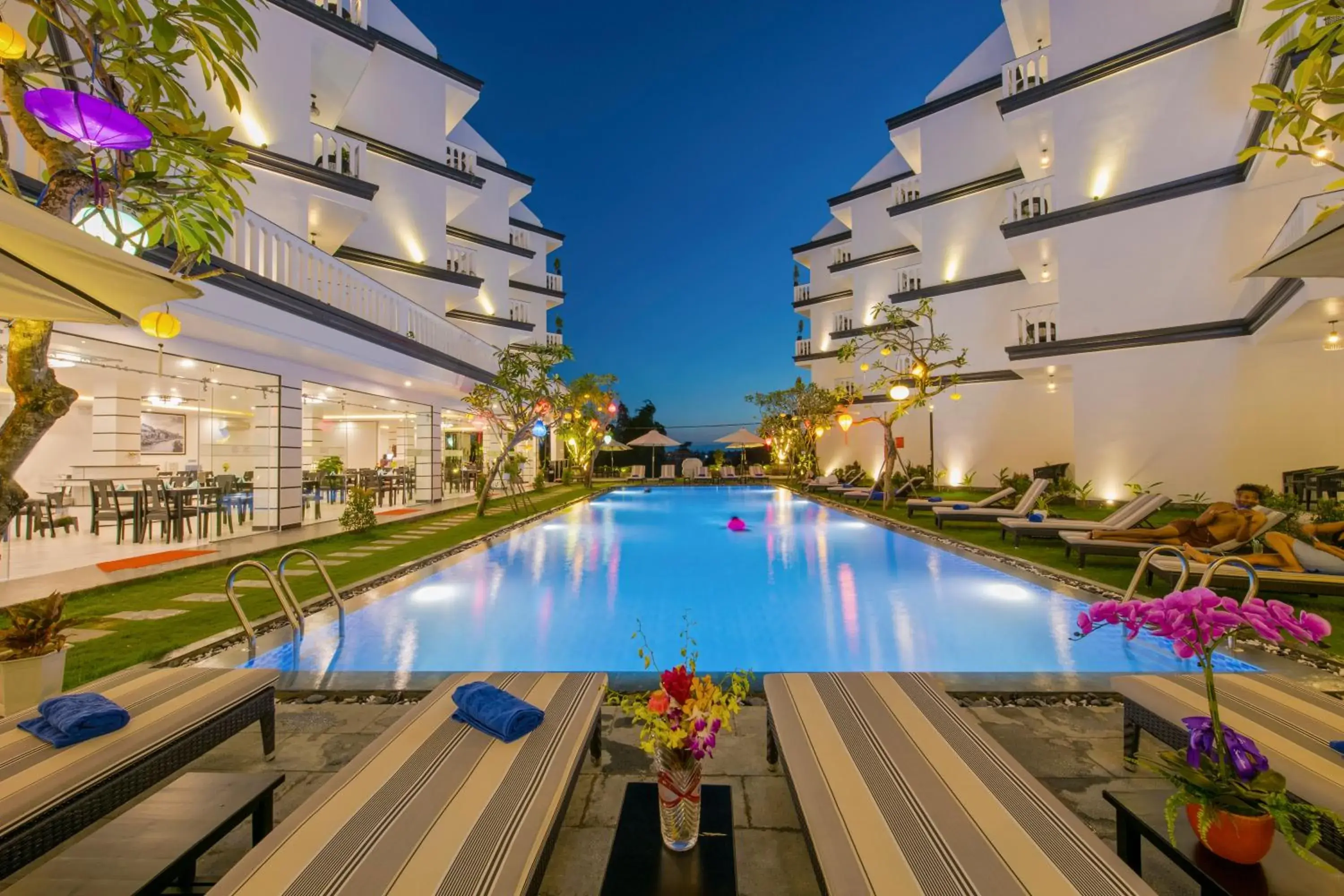 Swimming Pool in Gem Riverside Hotel Hoi An