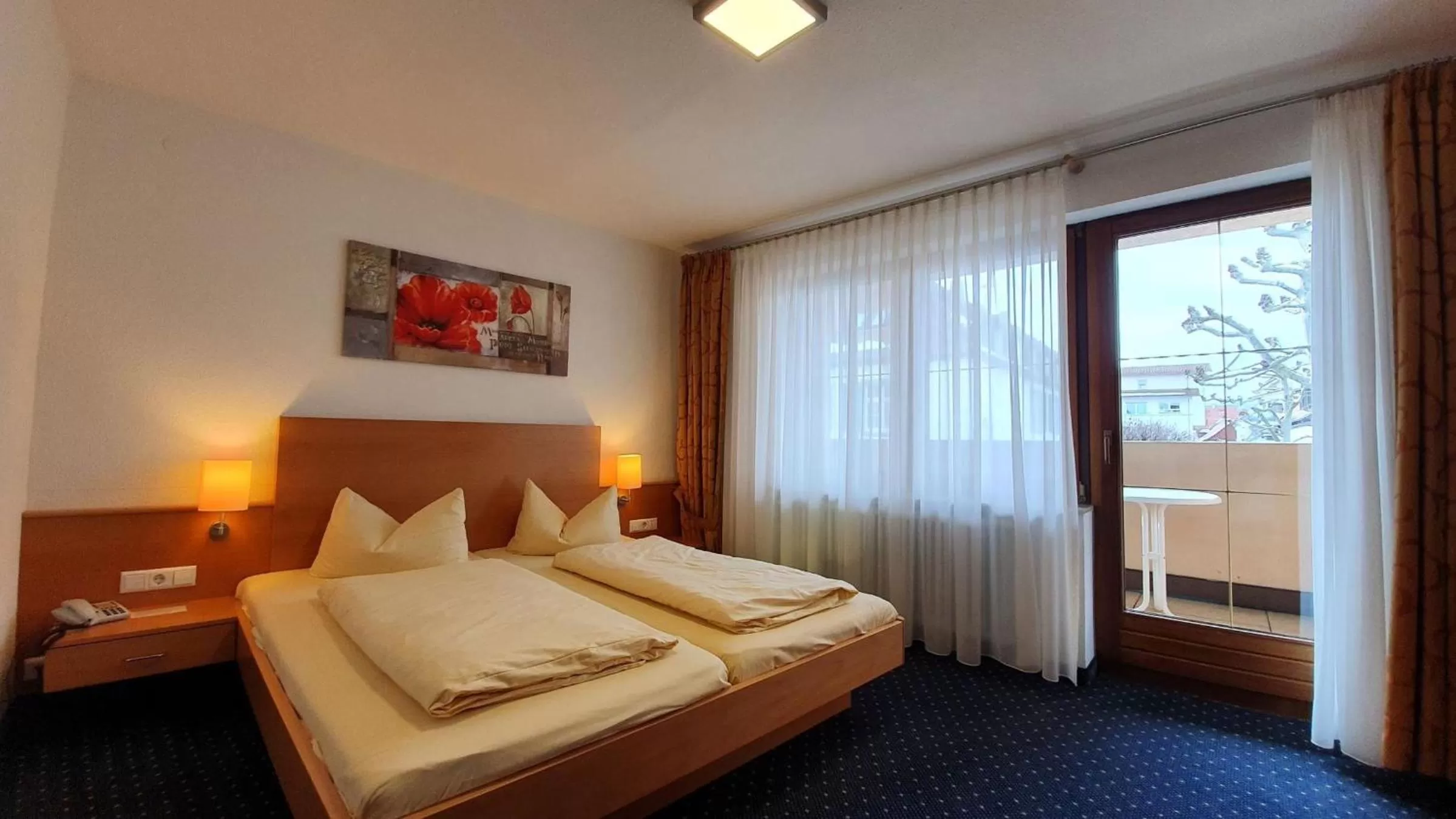 Photo of the whole room, Bed in Hotel Restaurant Adler