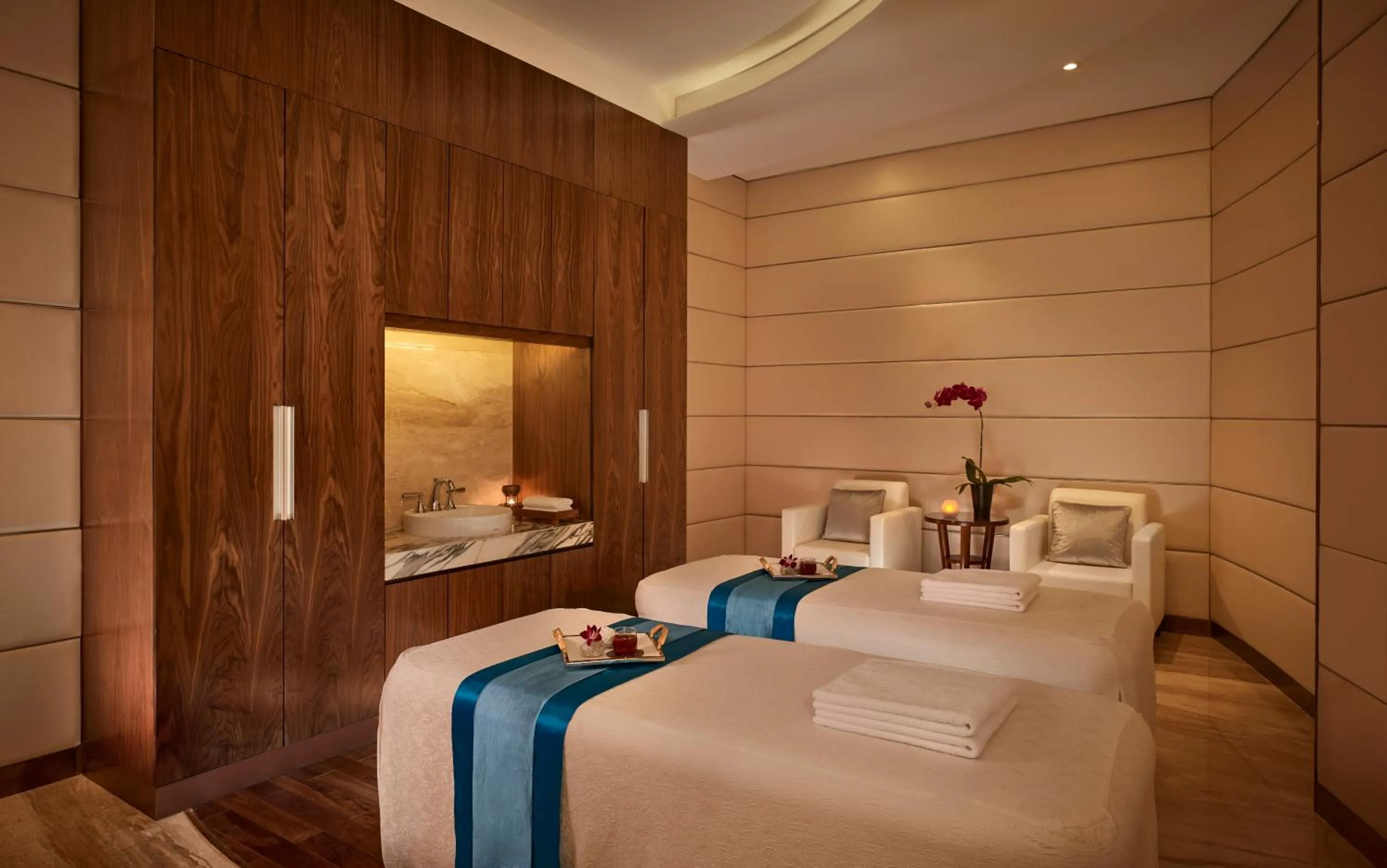 Massage in The Reverie Saigon Residential Suites