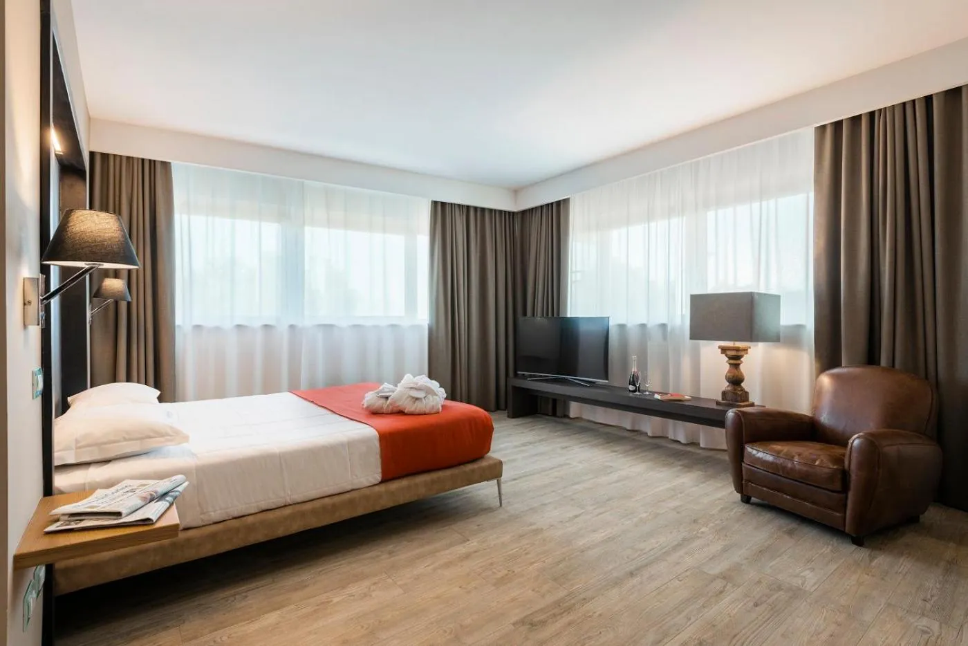 TV and multimedia, Bed in Hotel Dimorae Rooms and Suites - Apartments