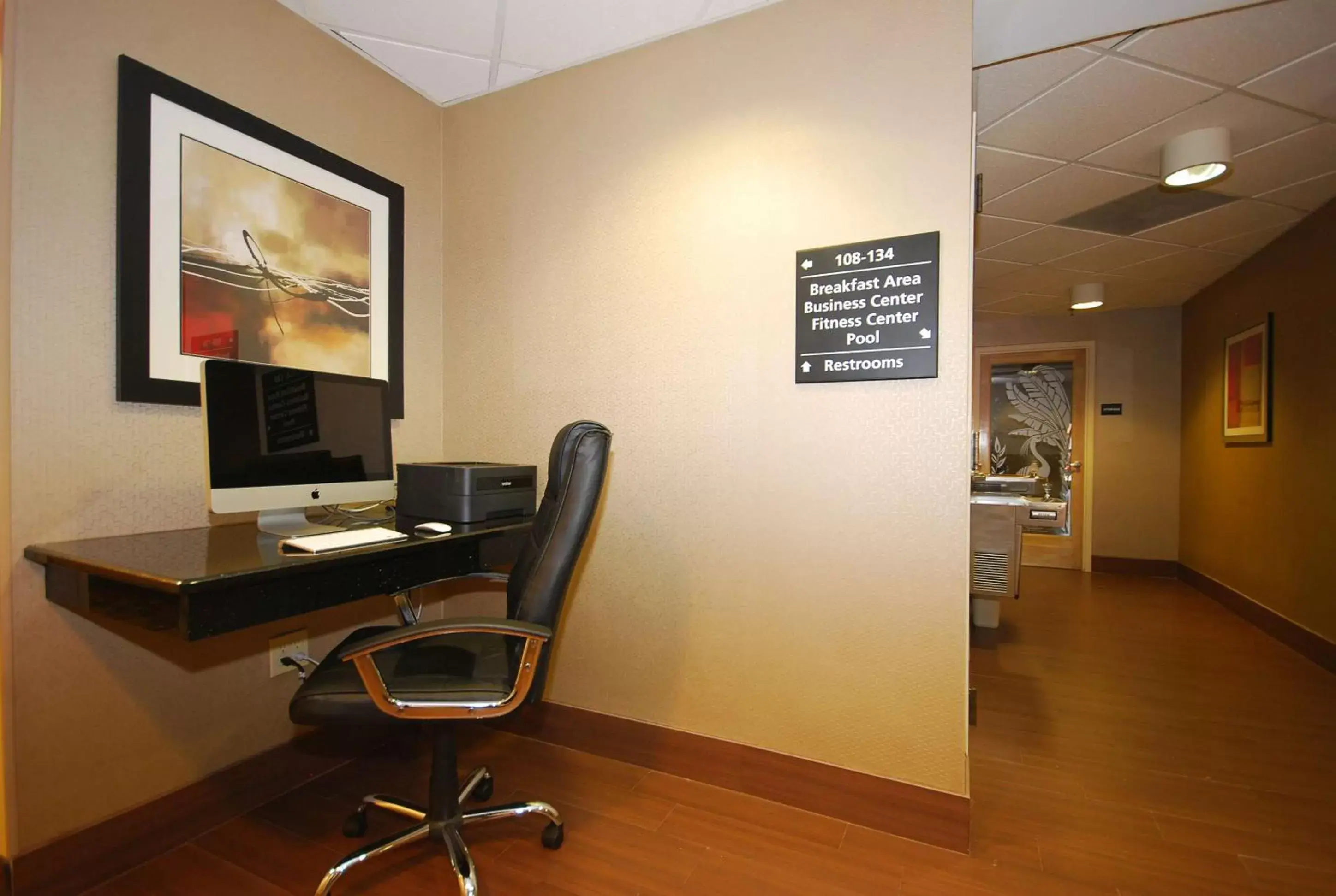 Business facilities in Hampton Inn Fort Myers-Airport & I-75