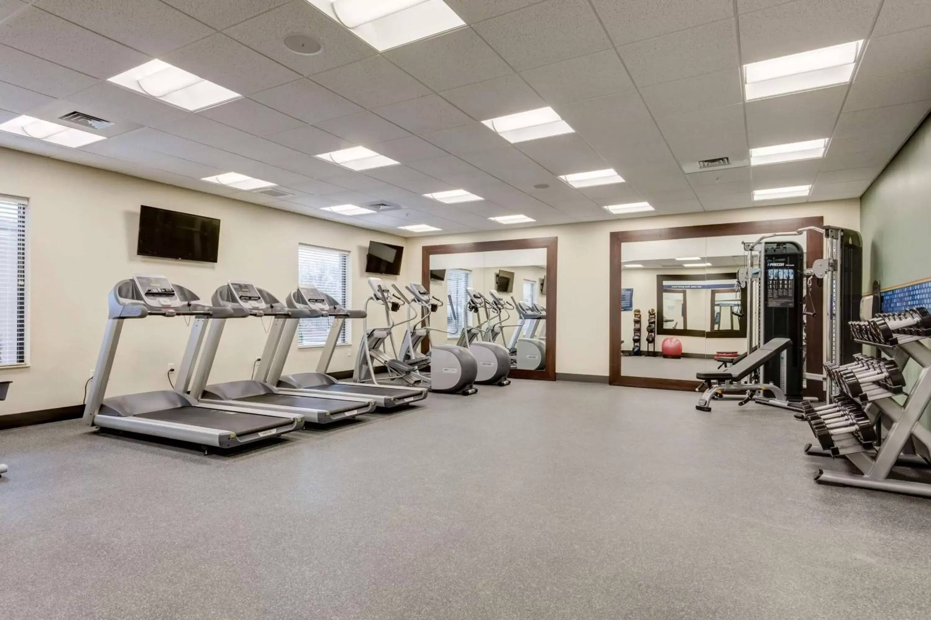 Fitness centre/facilities, Fitness Center/Facilities in Hampton Inn-St. Louis Wentzville, MO