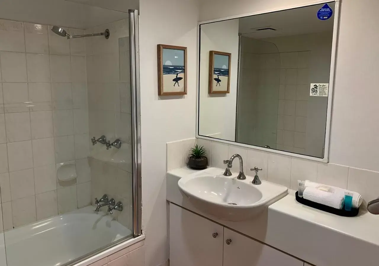 Bathroom in Outrigger Burleigh