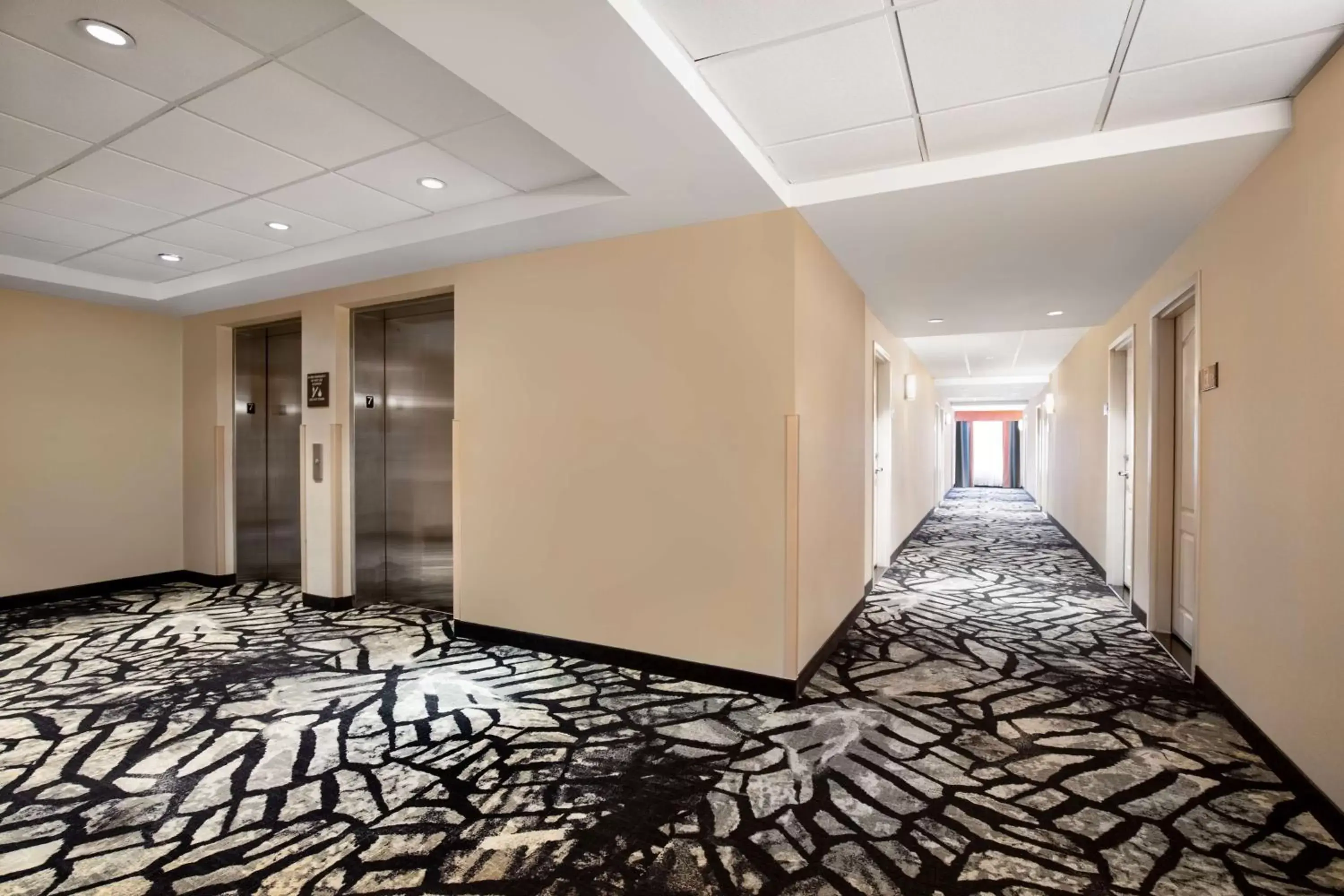 Property building in Hampton Inn by Hilton Toronto Airport Corporate Centre