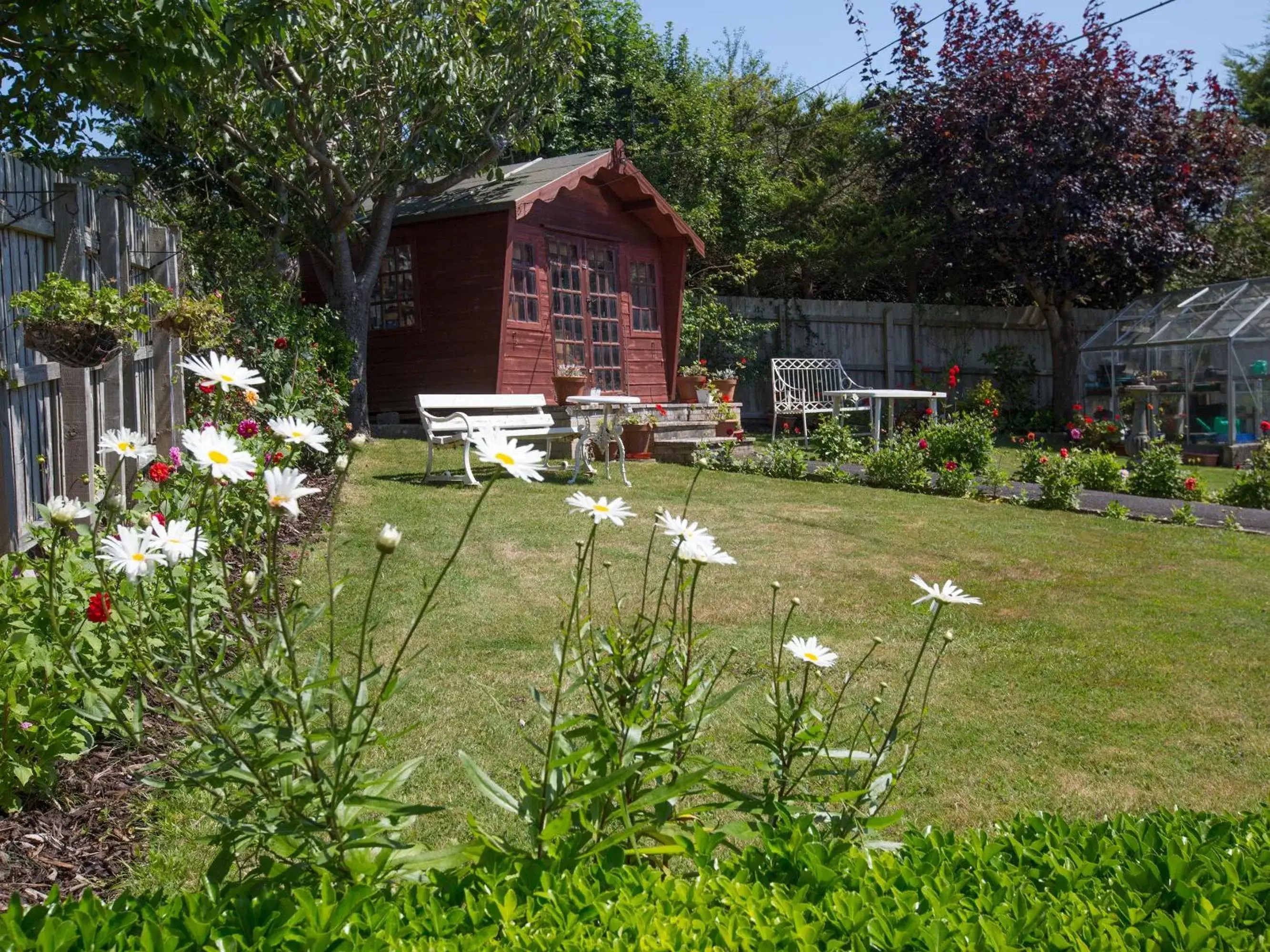 Property Building in Eypeleaze B&B