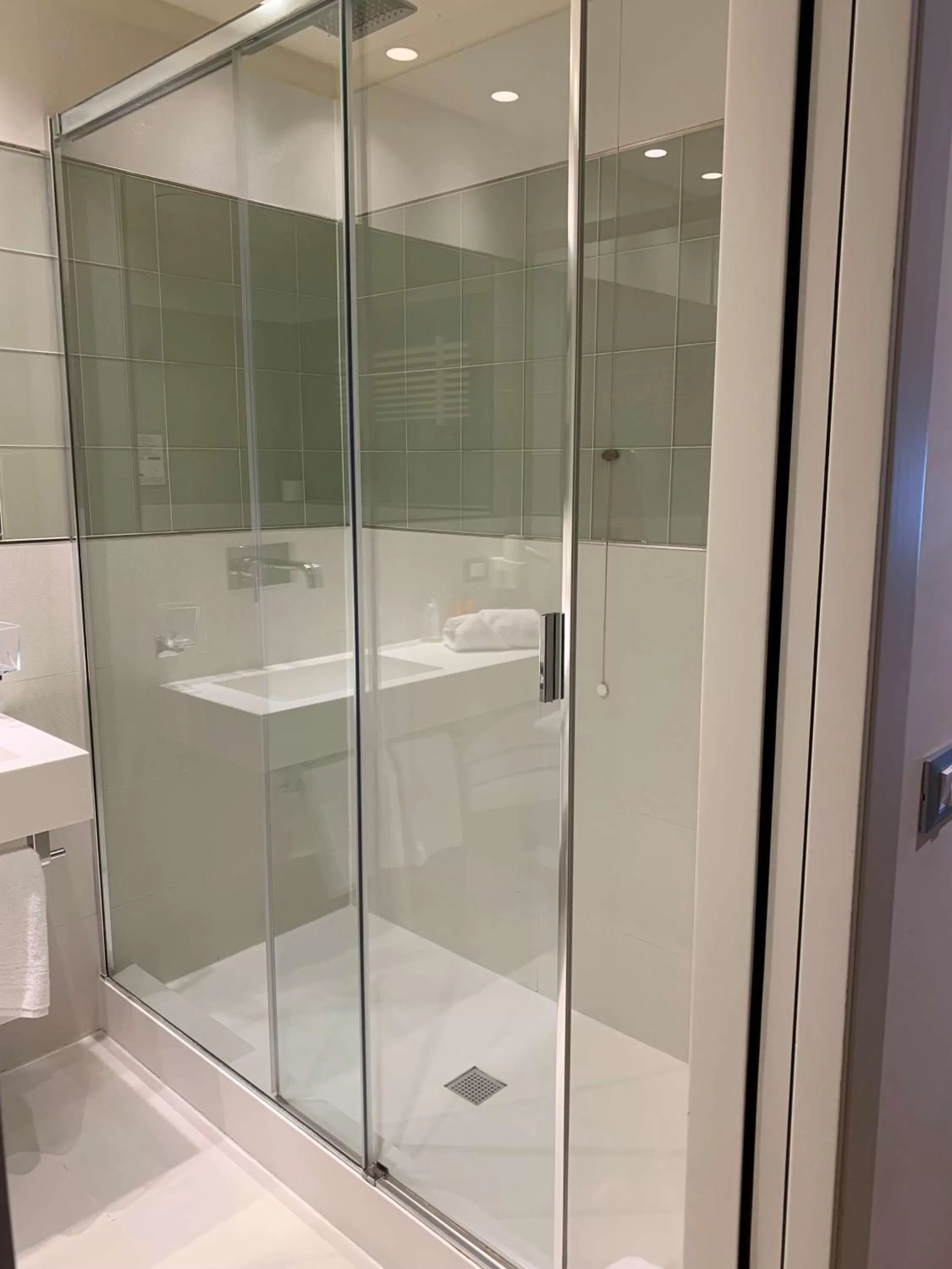 Bathroom in Devero Hotel & Spa, BW Signature Collection