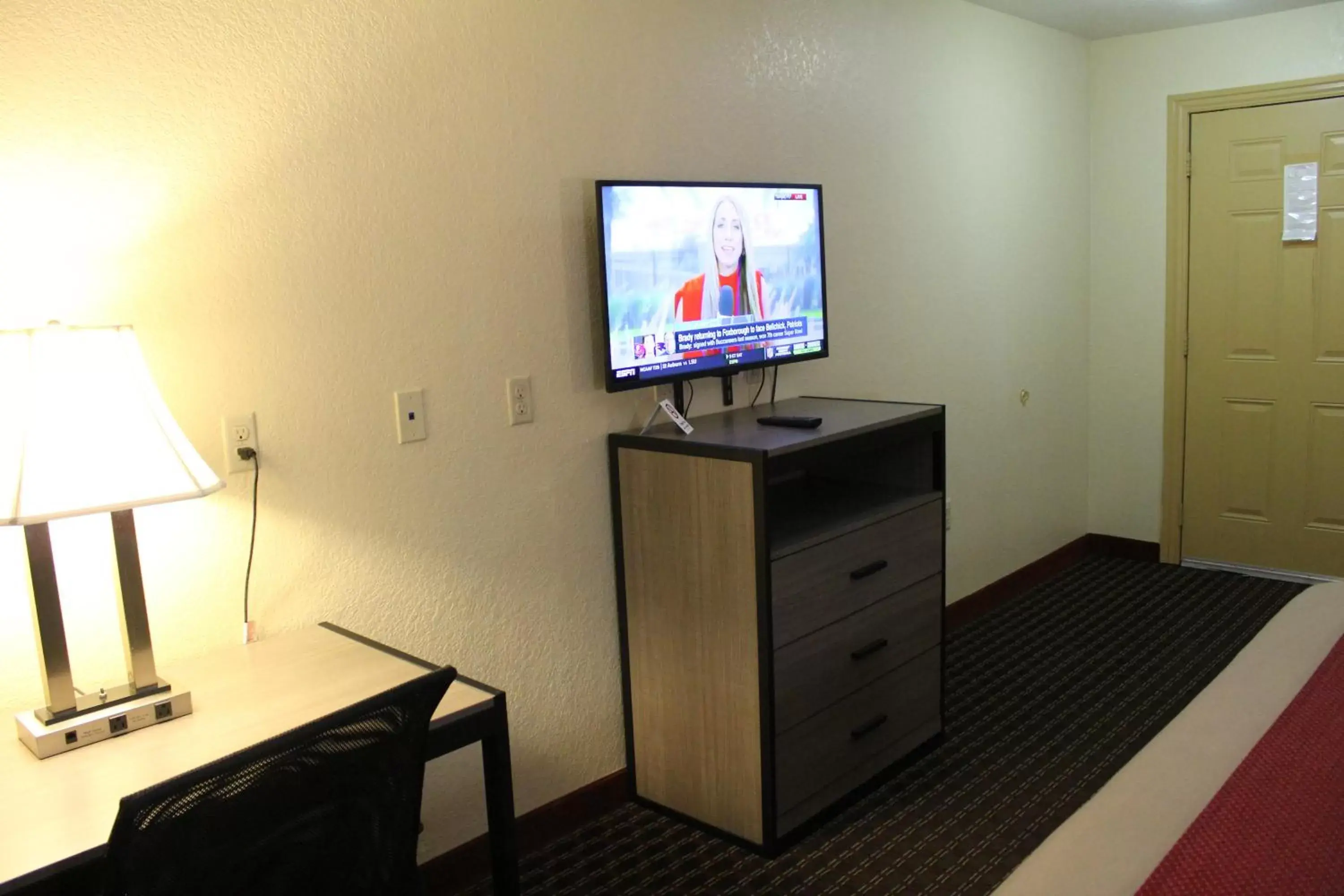 TV and multimedia, TV/Entertainment Center in Scottish Inns Fort Worth