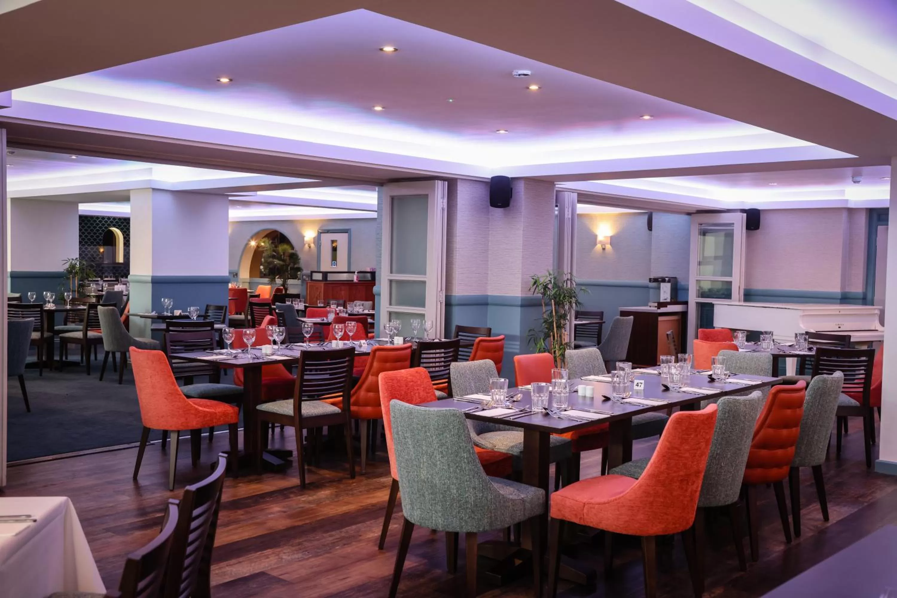 Restaurant/places to eat in Suncliff Hotel - OCEANA COLLECTION