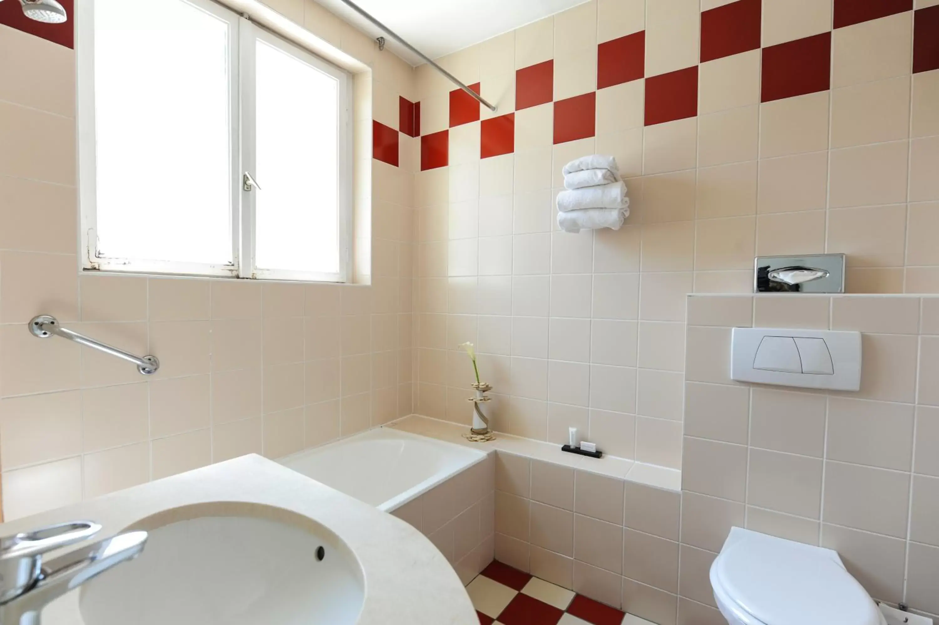 Bathroom in Le Grand Hotel