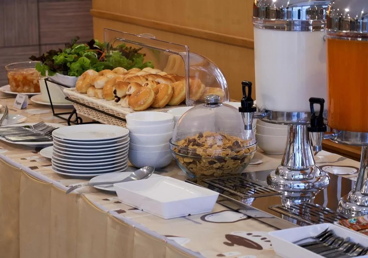 Breakfast in Prom Ratchada Hotel