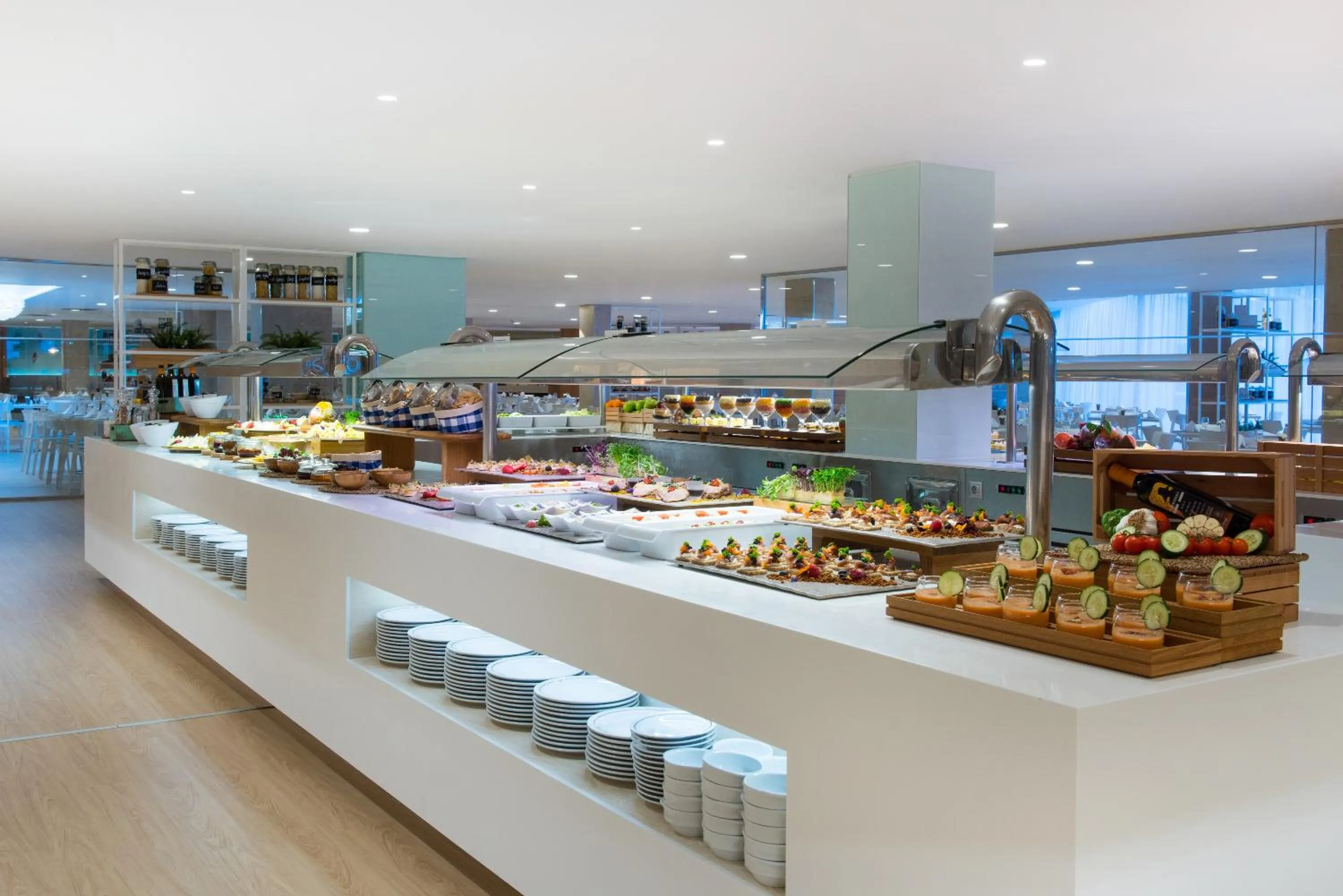 Restaurant/places to eat in Iberostar Waves Playa de Muro