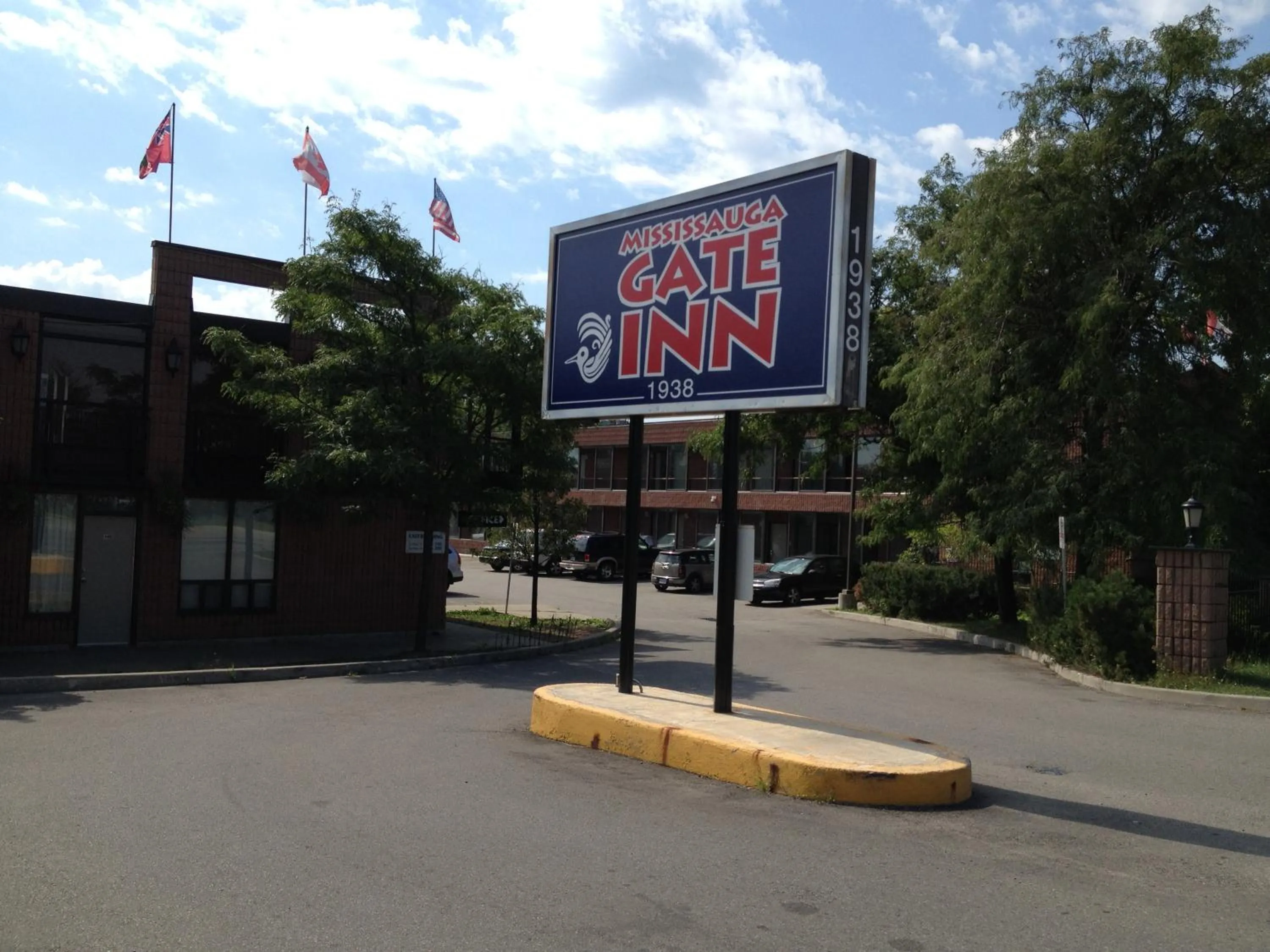 Logo/Certificate/Sign in Mississauga Gate Inn