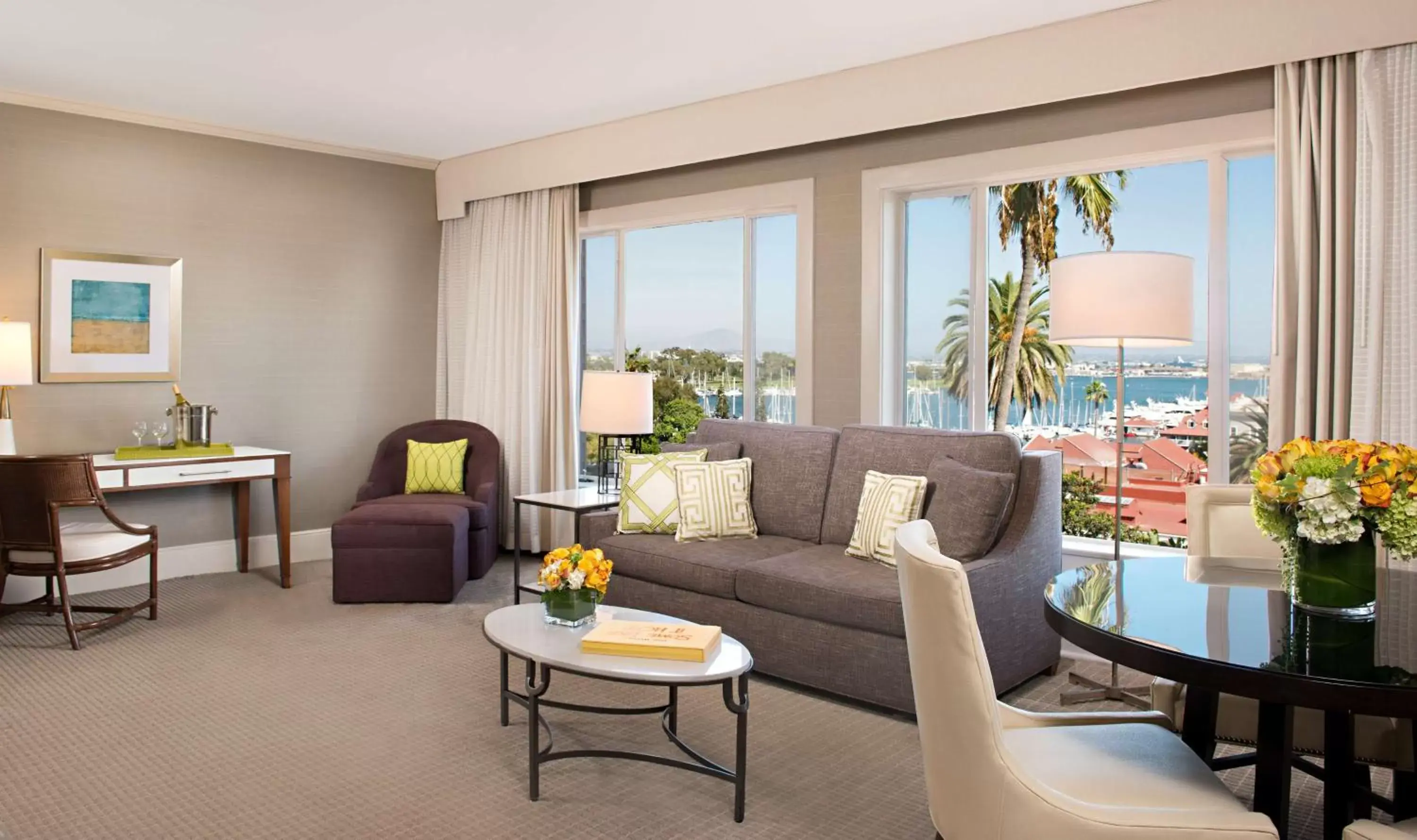 Living room, Seating Area in Hotel del Coronado, Curio Collection by Hilton