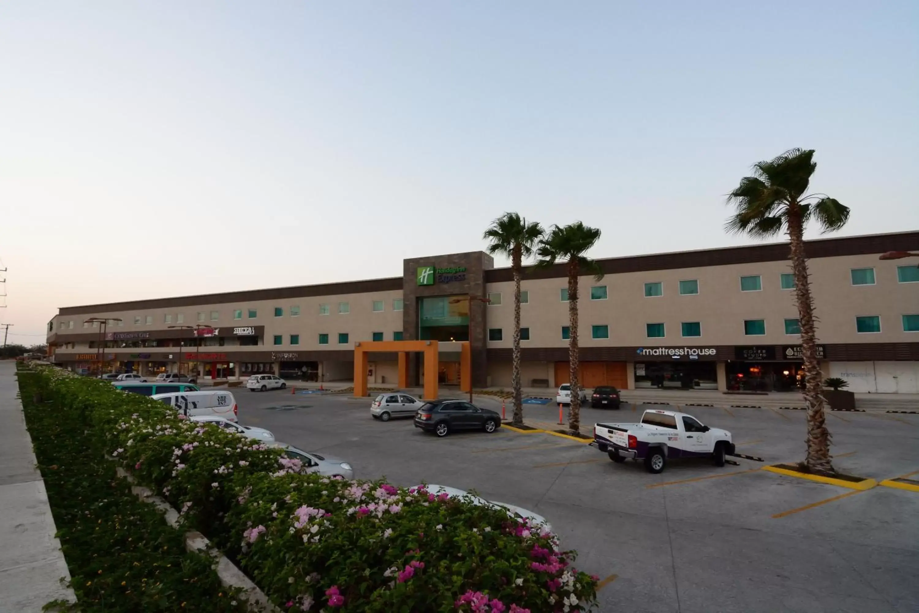 Property Building in Holiday Inn Express Cabo San Lucas, an IHG Hotel